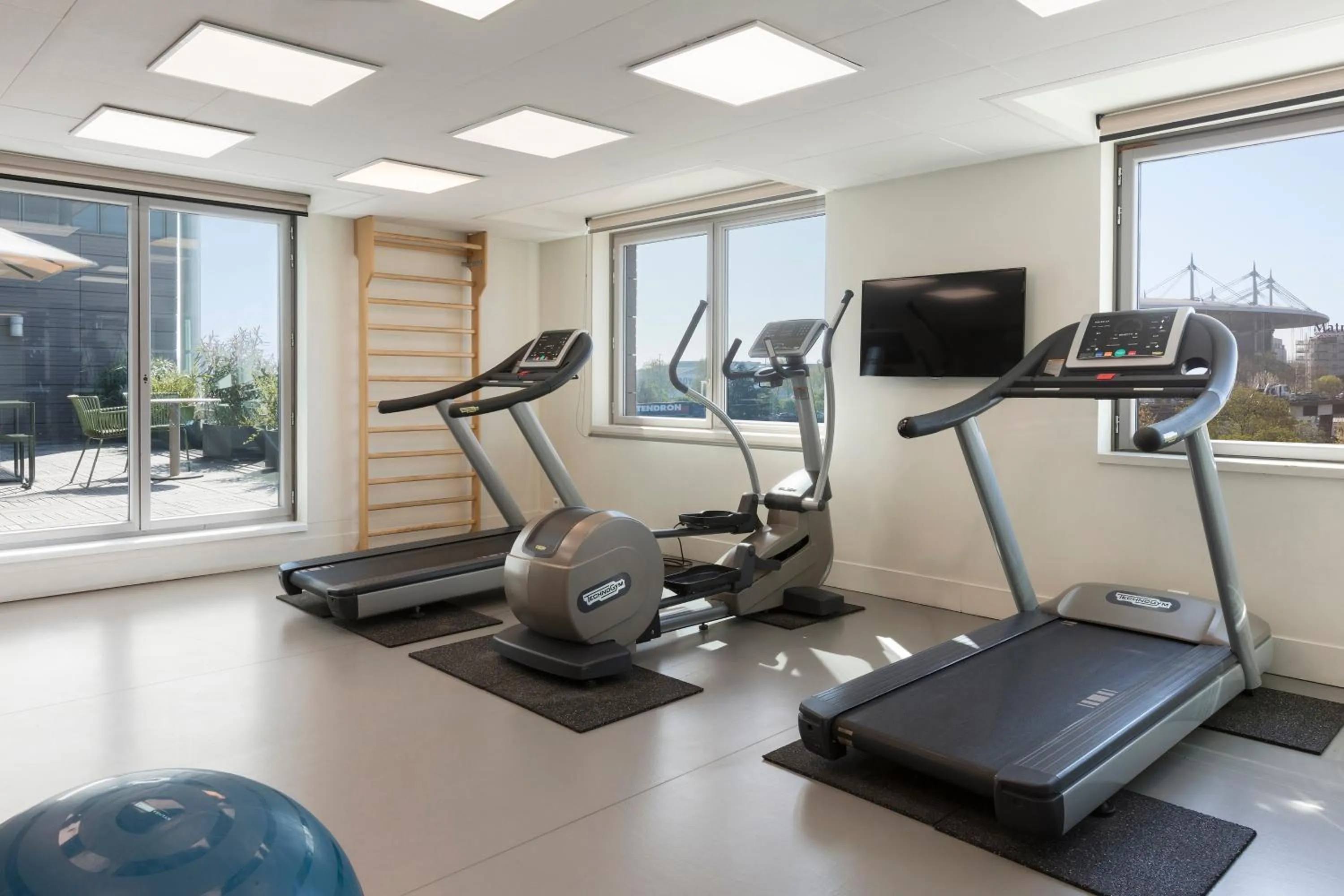 Fitness centre/facilities in Novotel Paris Saint Denis Stade Basilique