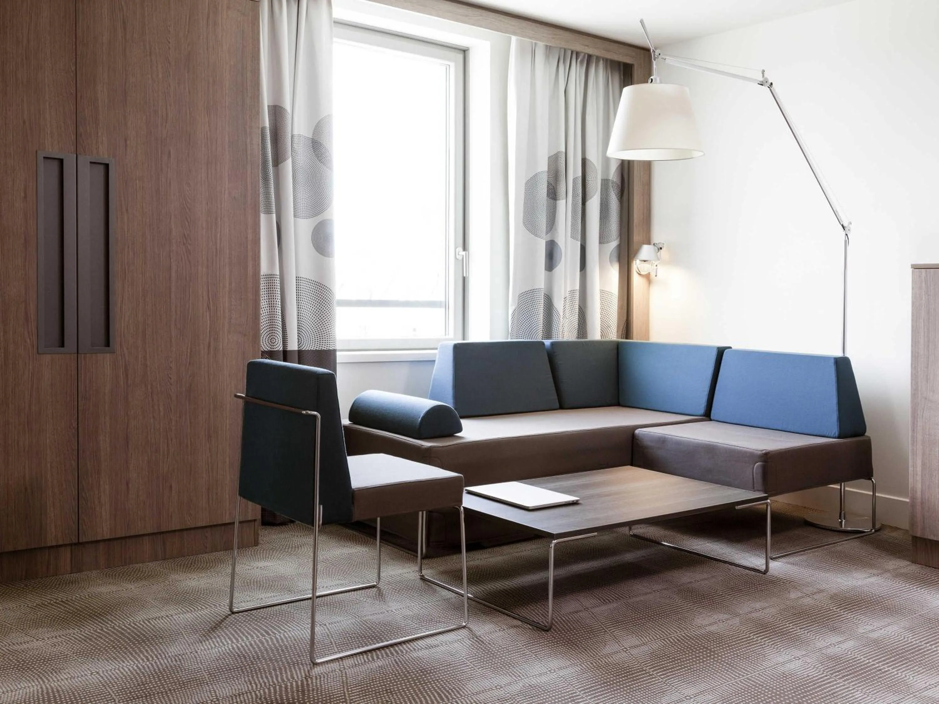 Bedroom in Novotel Paris Saint Denis Stade Basilique