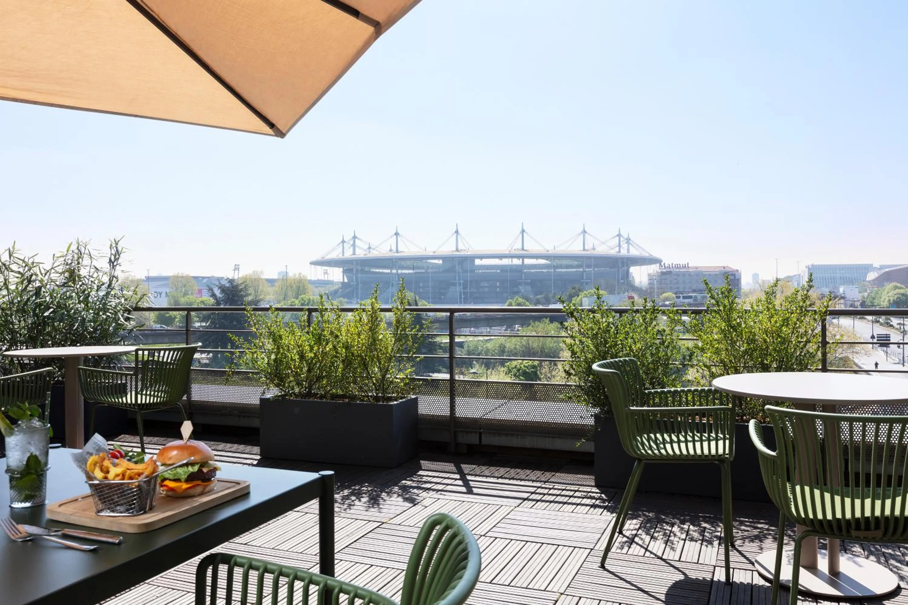 Patio in Novotel Paris Saint Denis Stade Basilique