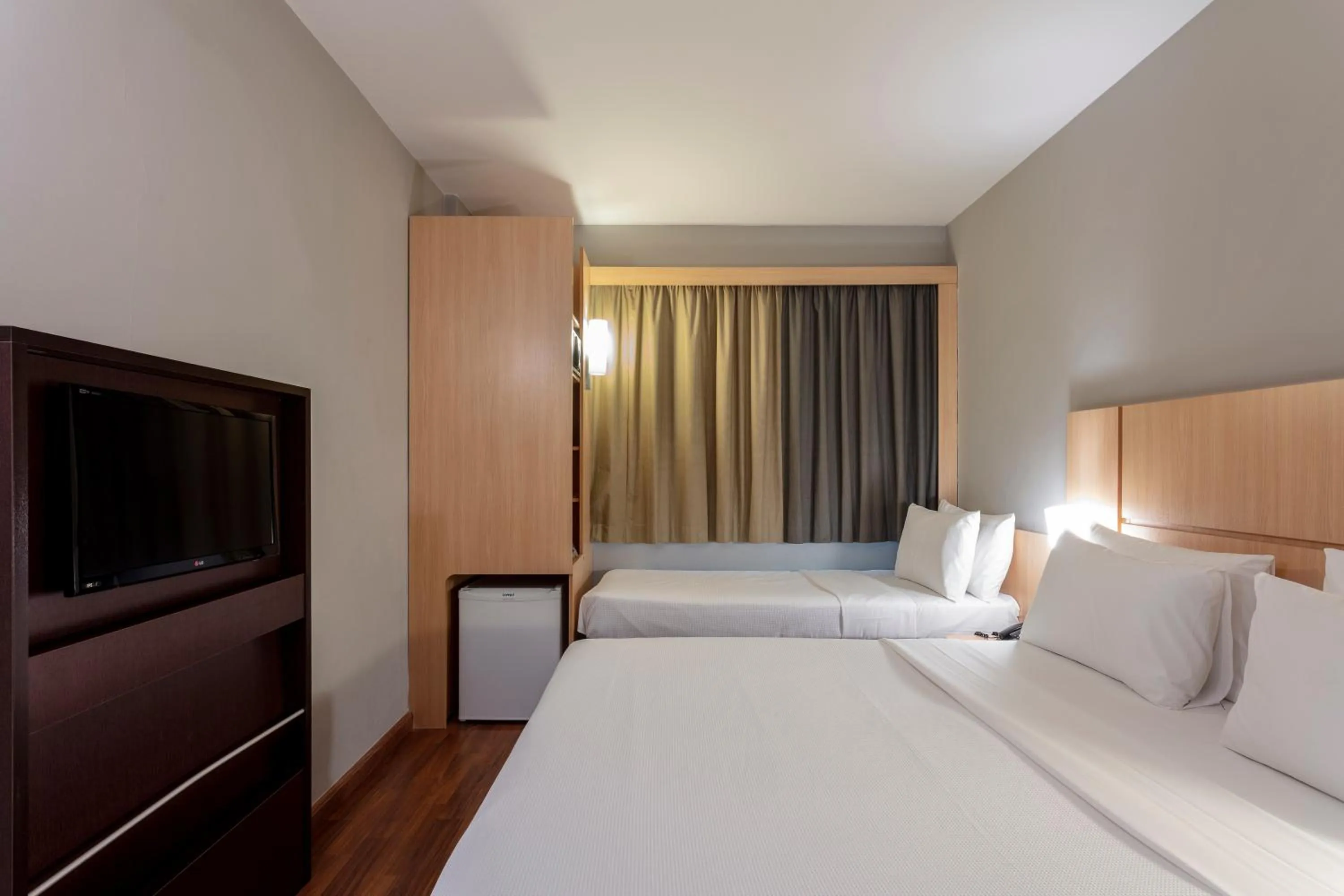 Bedroom, Bed in Best Western Salvador Hangar Aeroporto