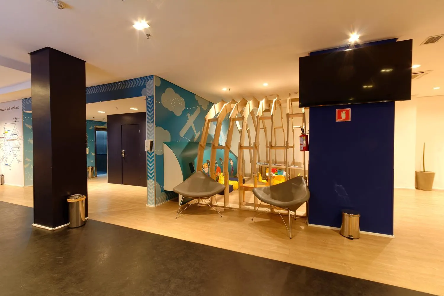 Lobby or reception in Golden Tower Express Anhembi by Fênix Hotéis