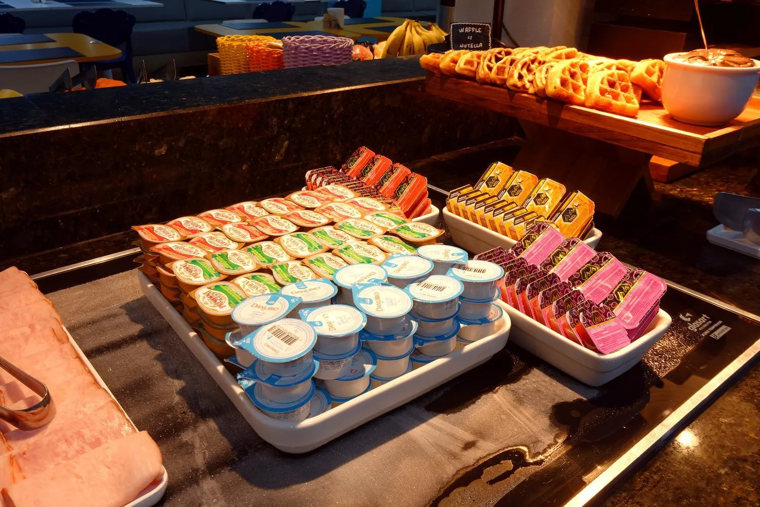 Breakfast in Golden Tower Express Anhembi by Fênix Hotéis