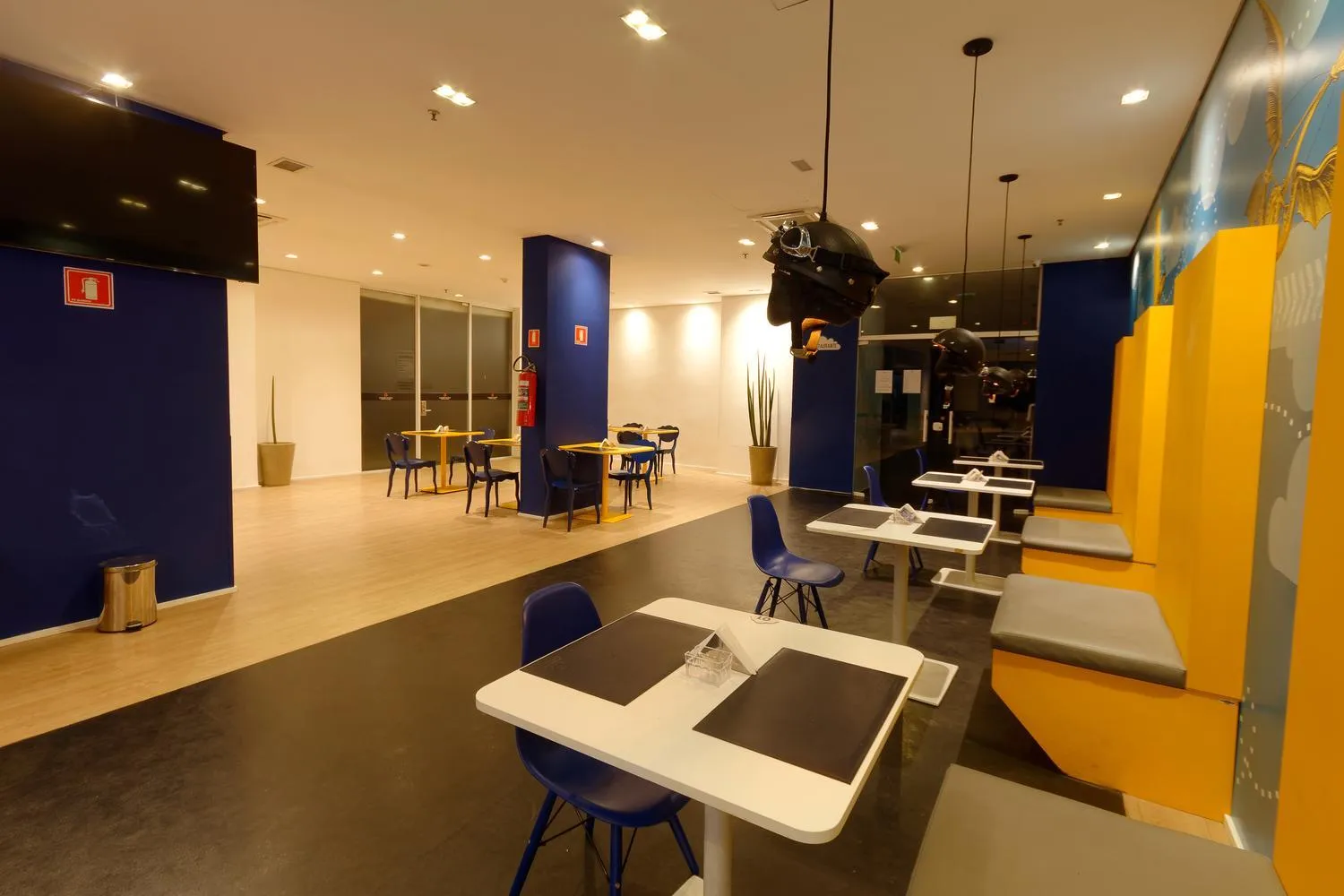 Lobby or reception in Golden Tower Express Anhembi by Fênix Hotéis