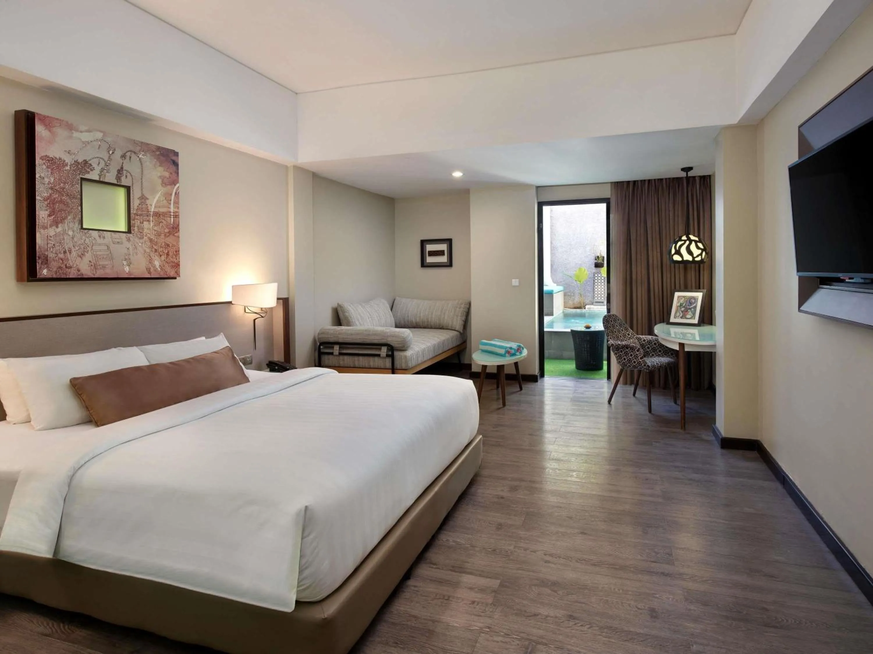 Bedroom, Bed in Mercure Bali Legian