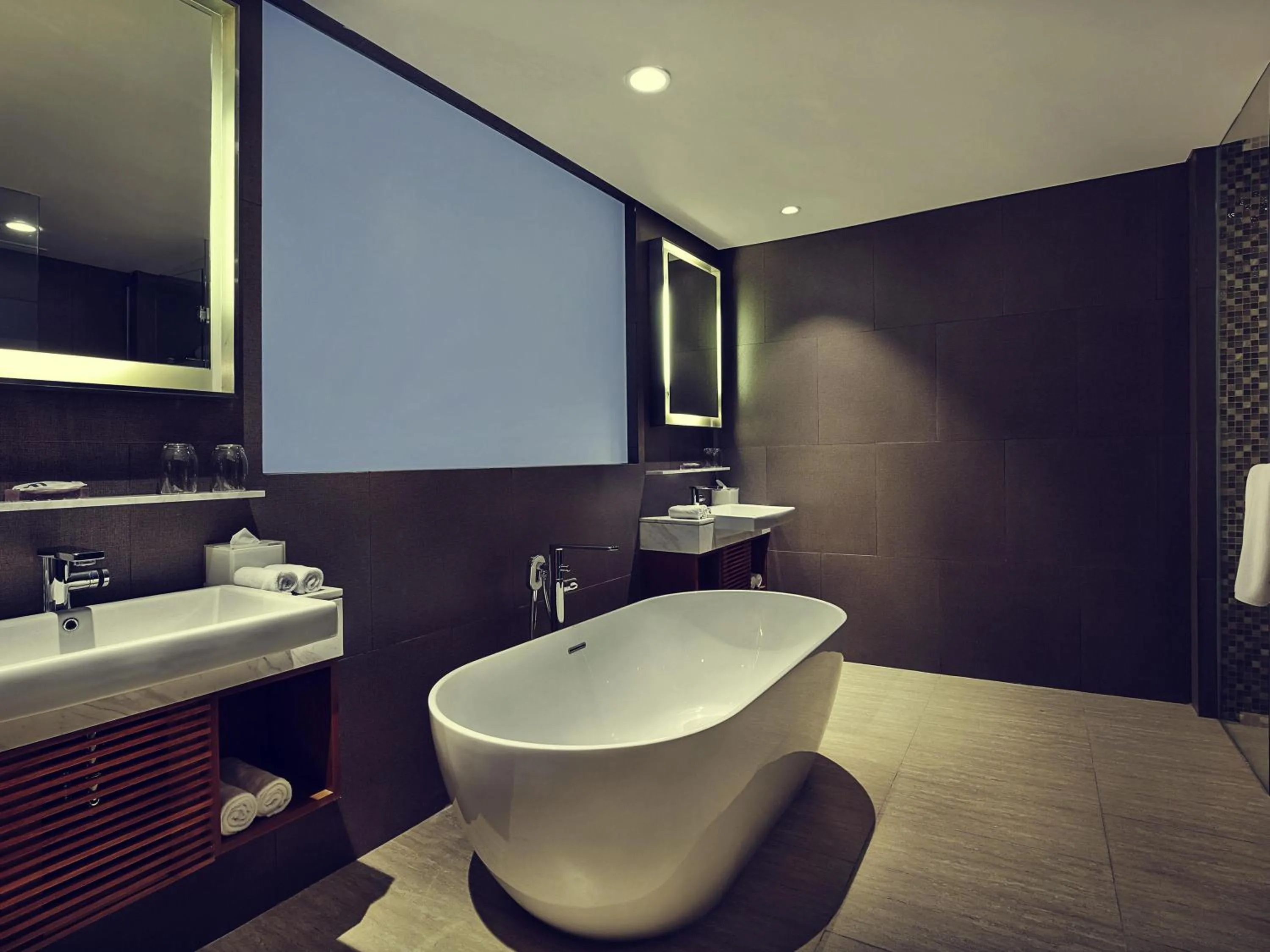 Bedroom in Mercure Bali Legian