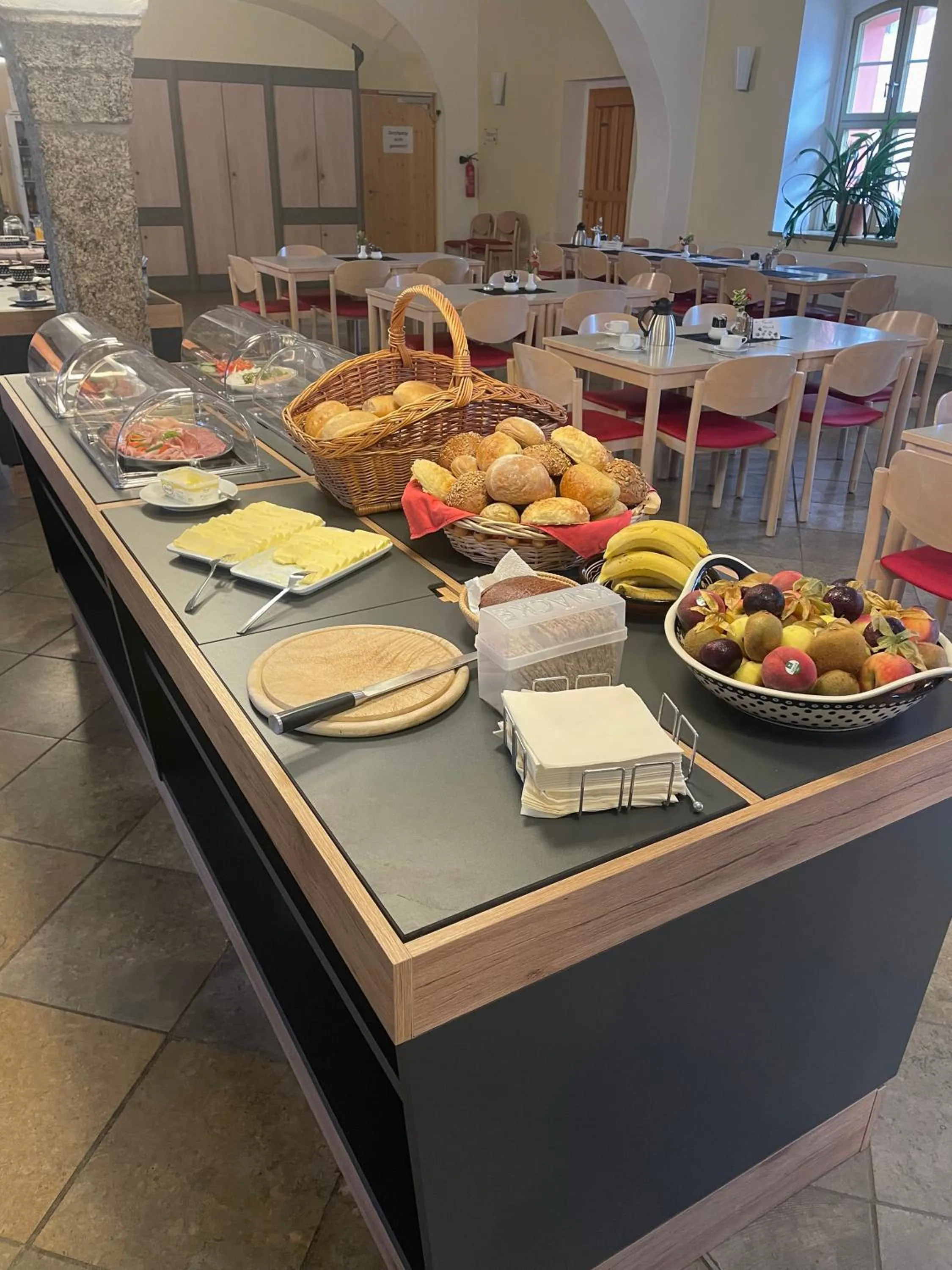 Buffet breakfast in Gästehäuser St. Marienthal