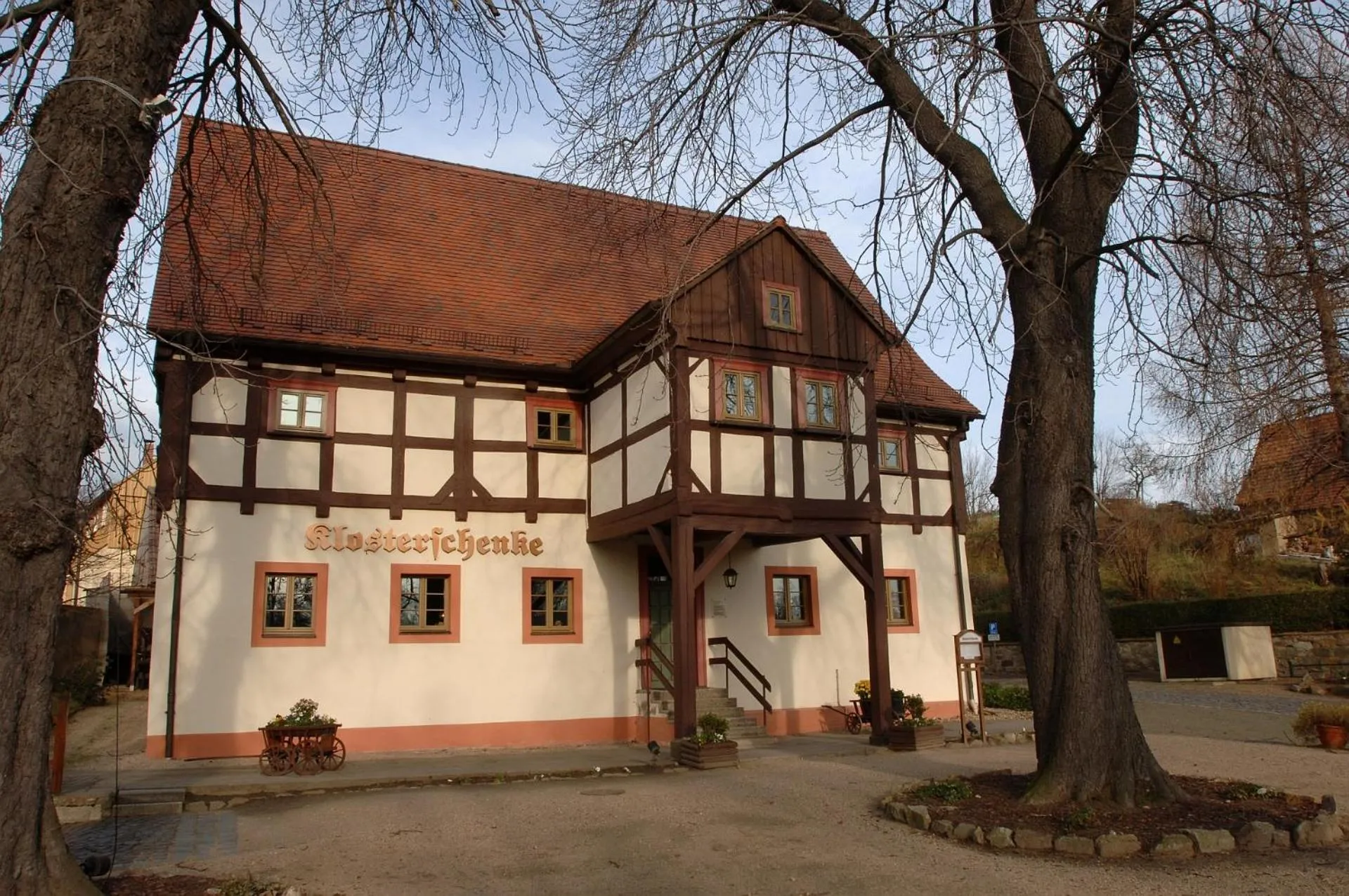 Restaurant/places to eat in Gästehäuser St. Marienthal