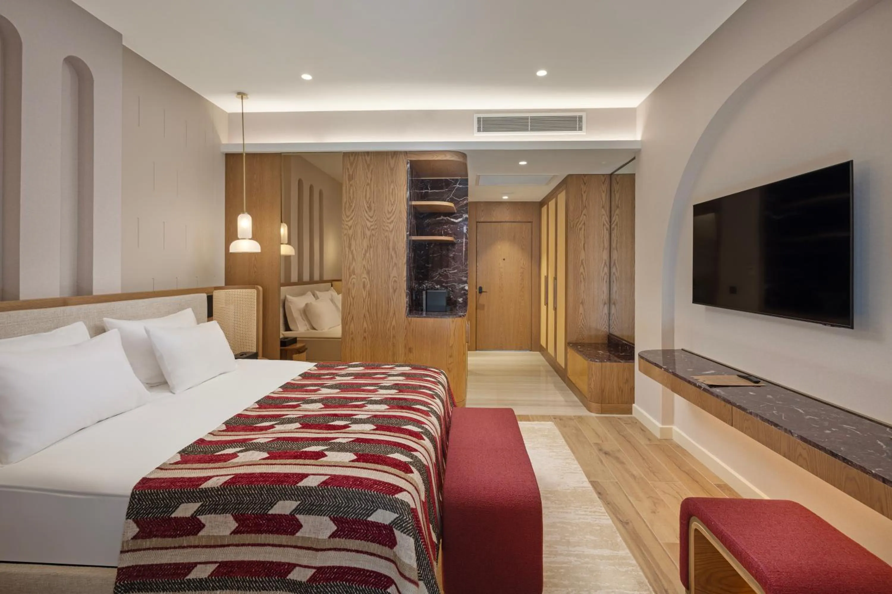 Photo of the whole room, Bed in Liberty Signa