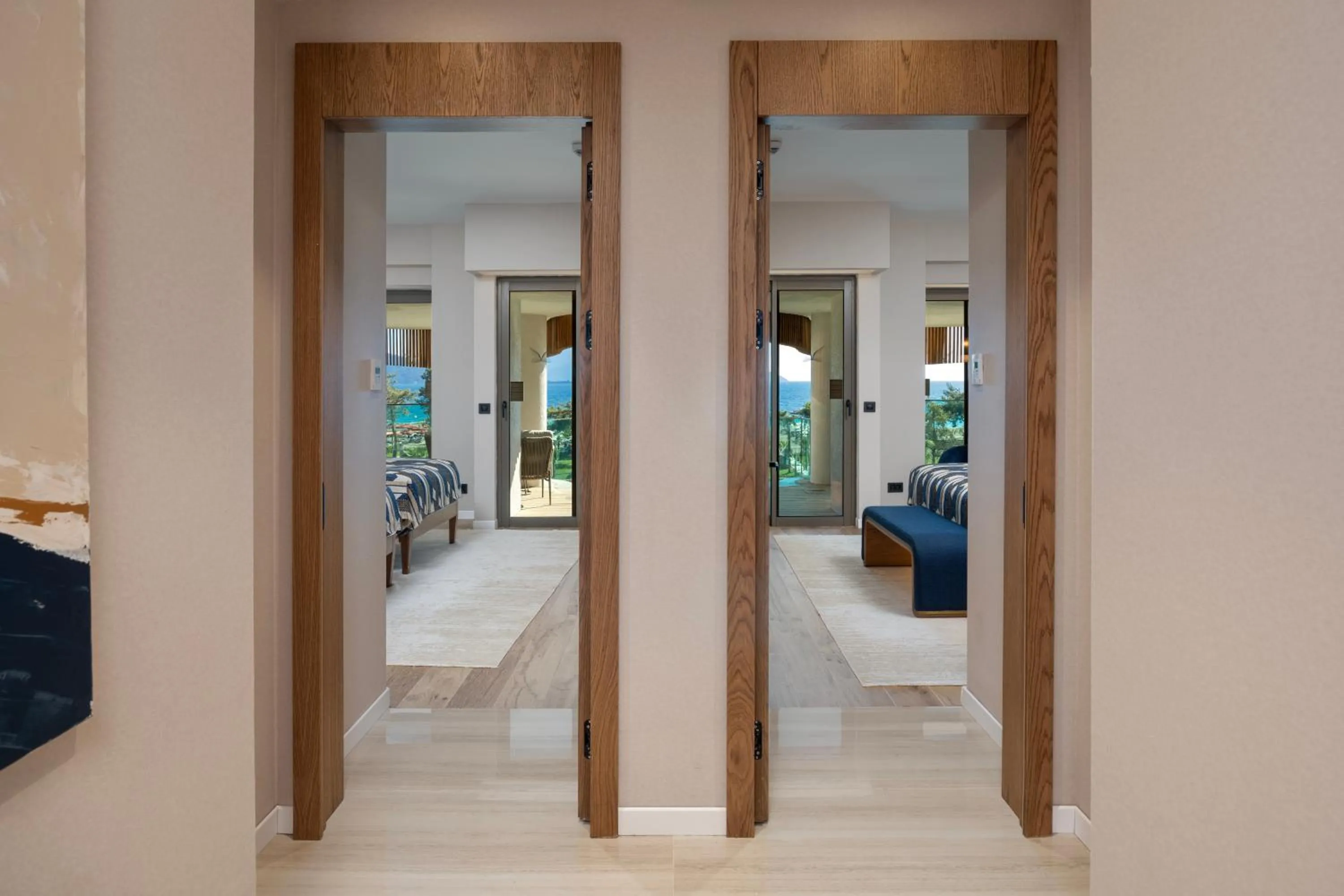 Family in Liberty Signa