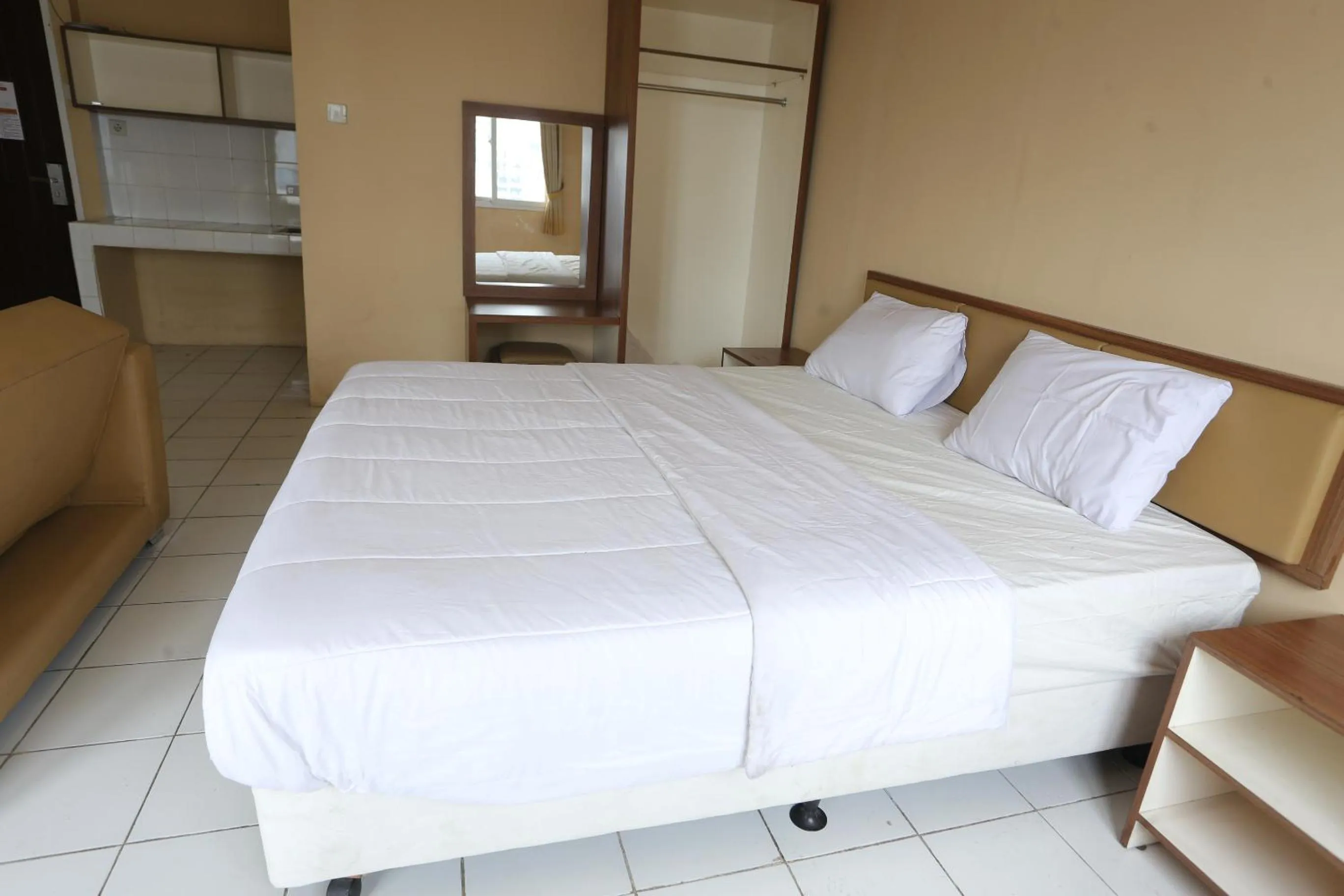 Apartemen Mutiara Bekasi by Alfa Rooms