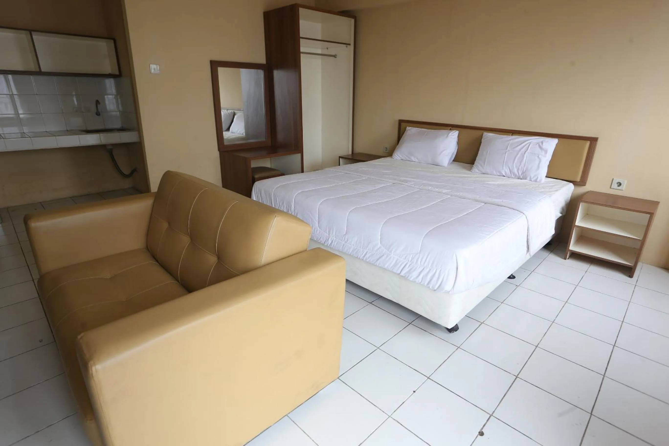 Apartemen Mutiara Bekasi by Alfa Rooms