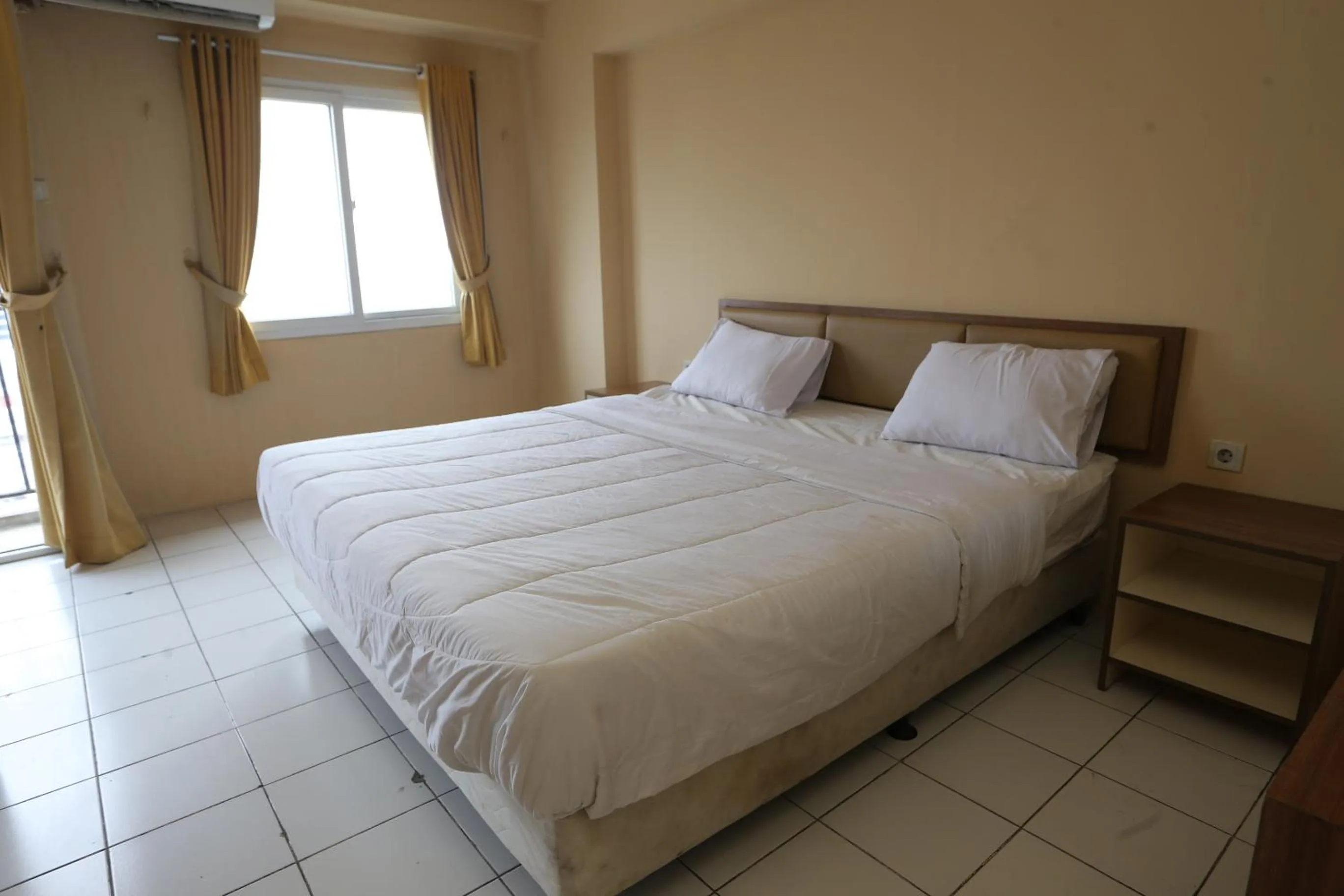 Apartemen Mutiara Bekasi by Alfa Rooms