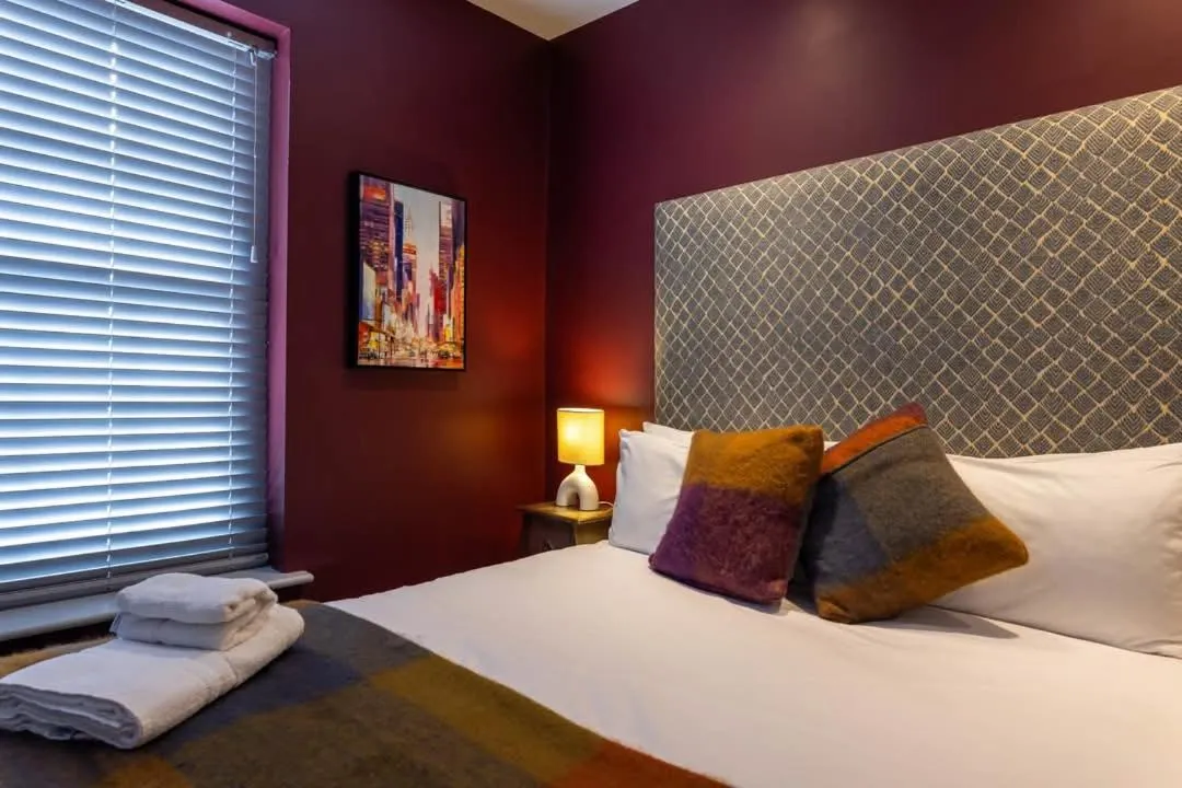 Bed in Crescent Victoria Hotel