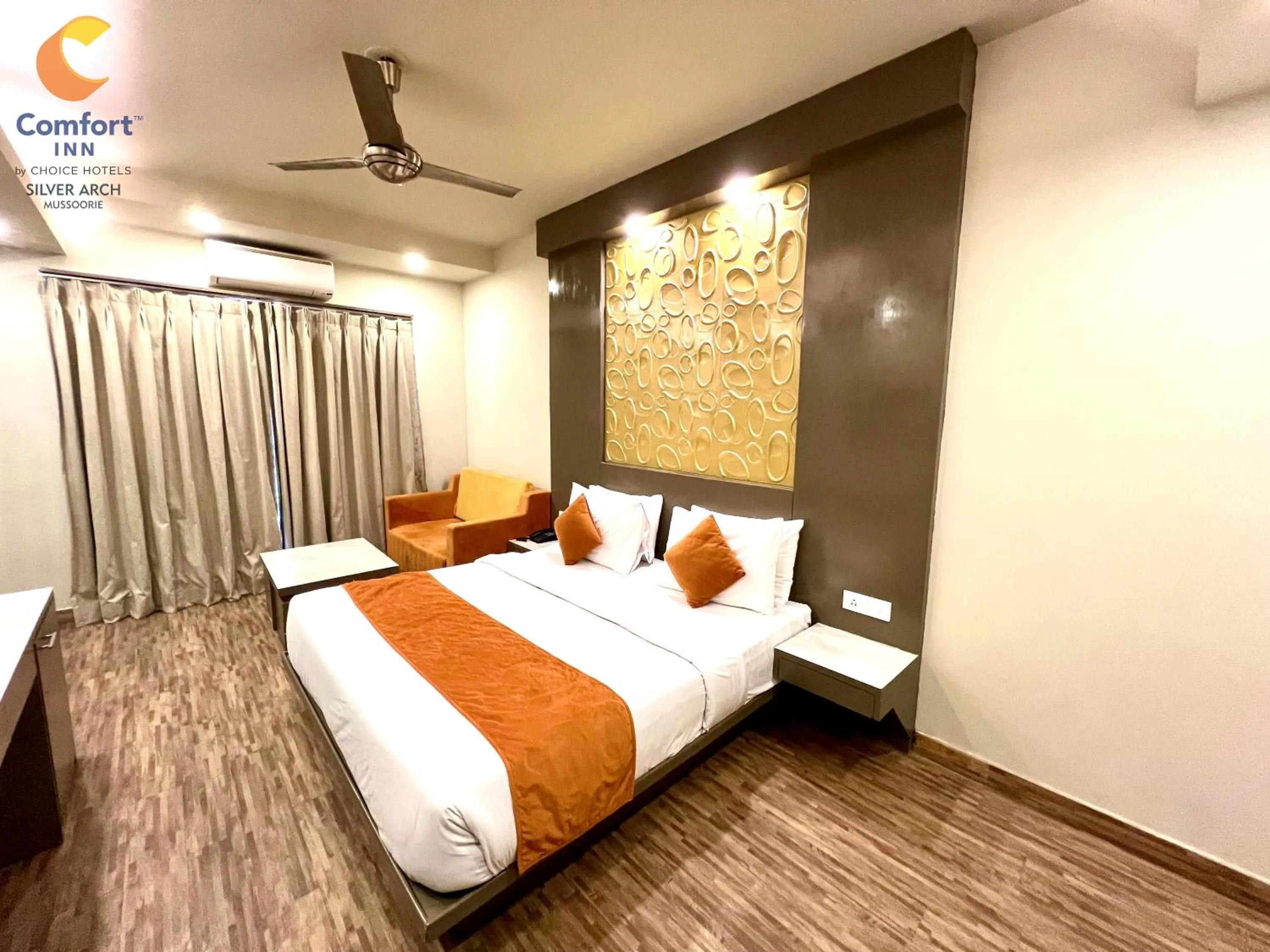 Bed in Comfort Inn Silver Arch Hotel, Mussoorie