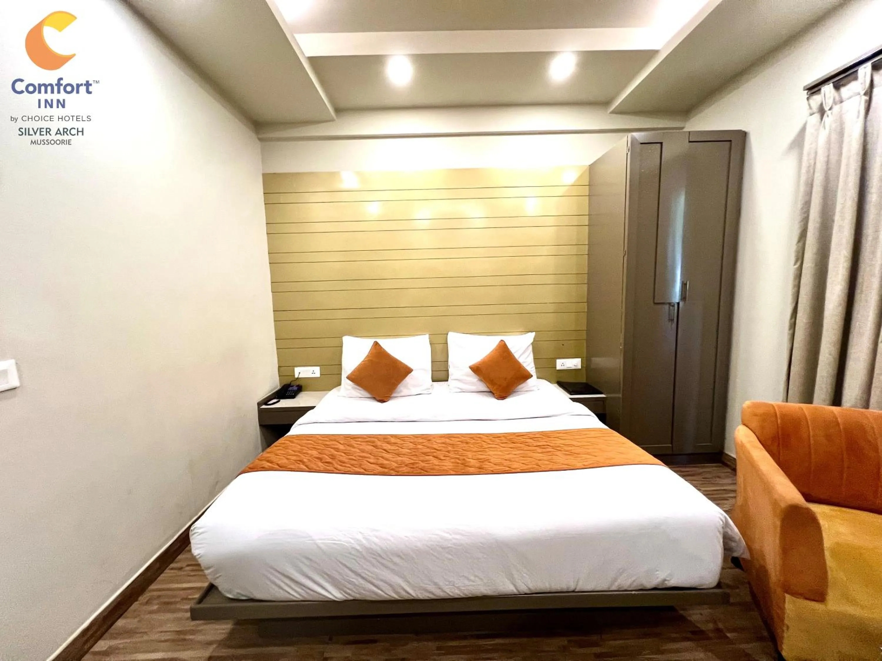 Bedroom in Comfort Inn Silver Arch Hotel, Mussoorie