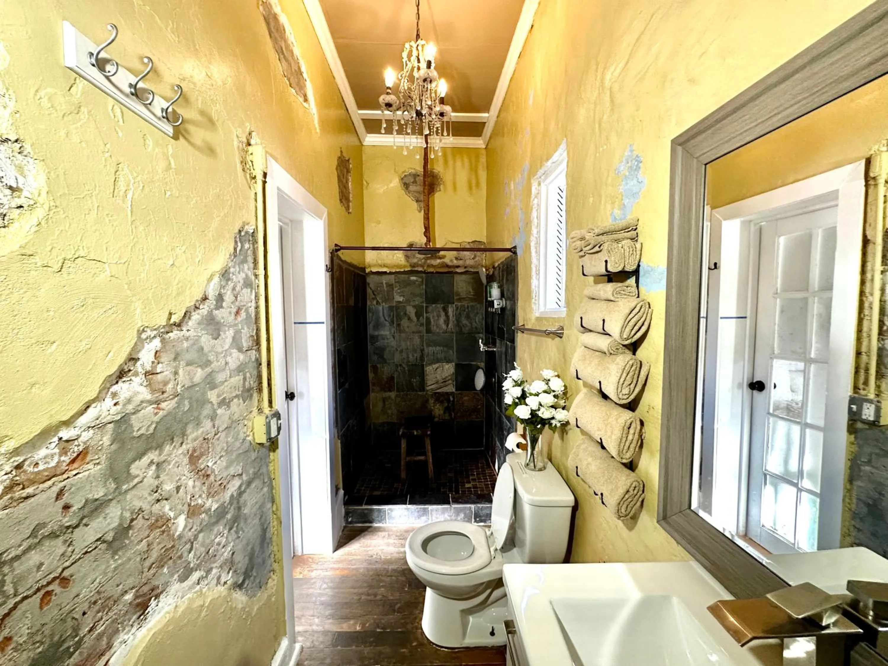 Fleur De Lis Mansion