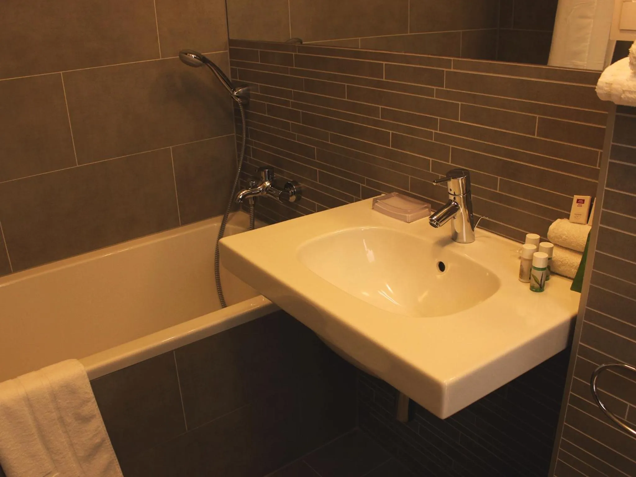 Bathroom in Hotel Lev