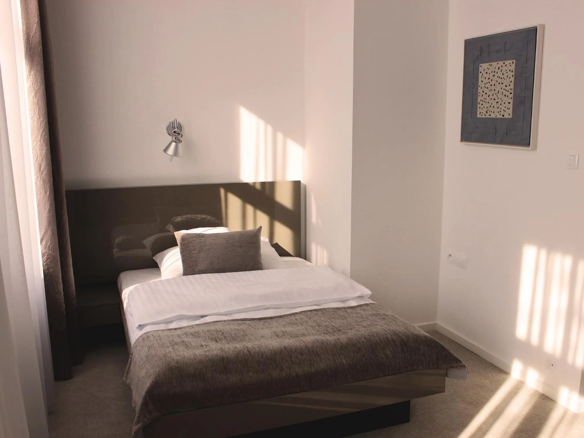 Bedroom, Bed in Hotel Lev