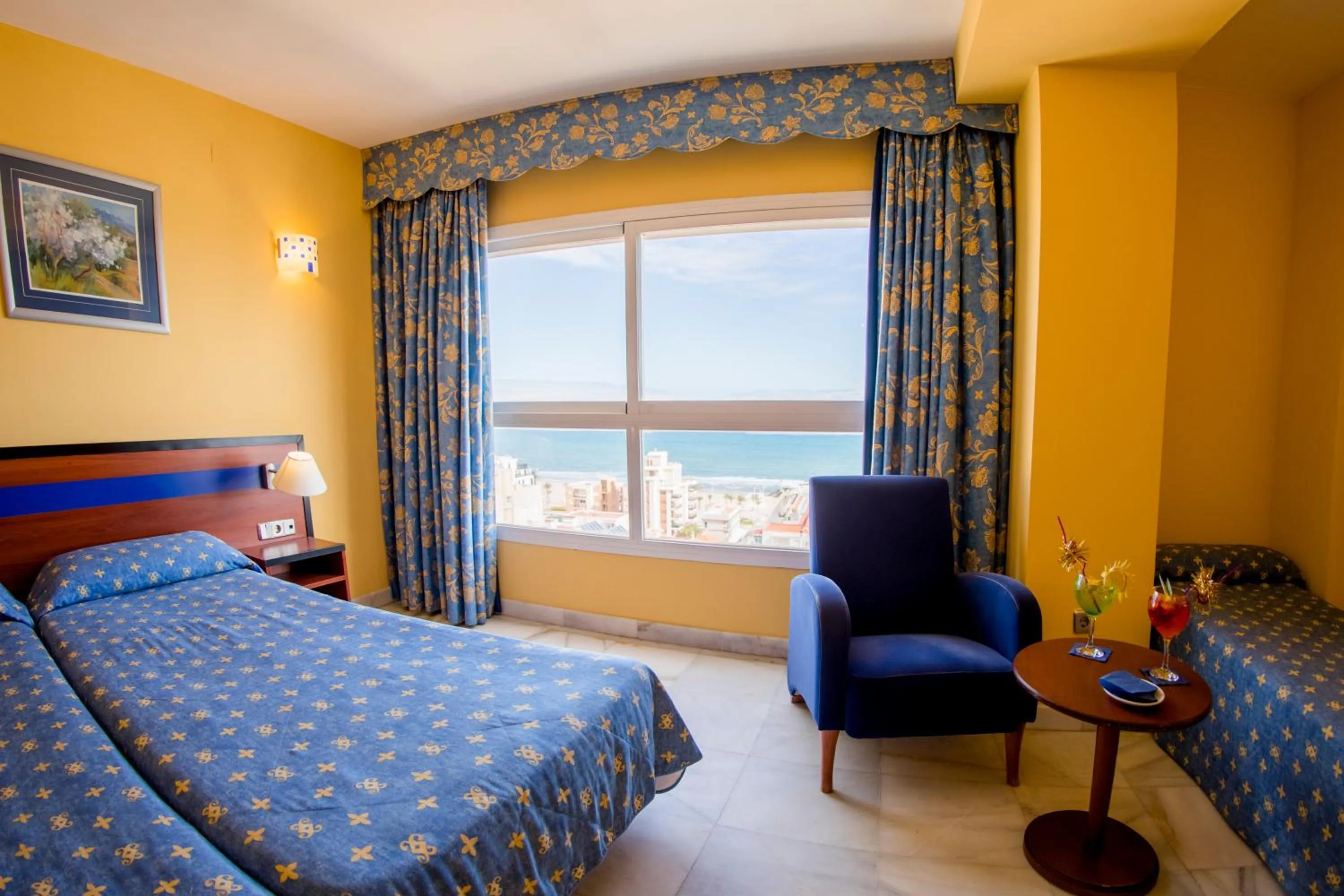 Bed in Hotel Biarritz