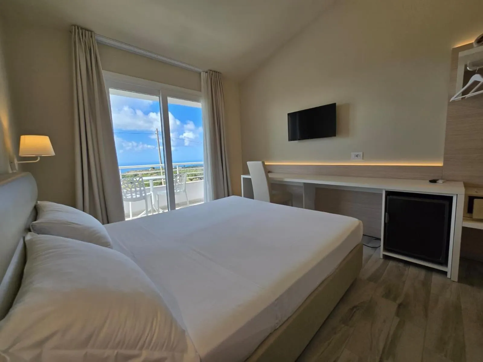 Bed in Borgo San Cosmo Tropea