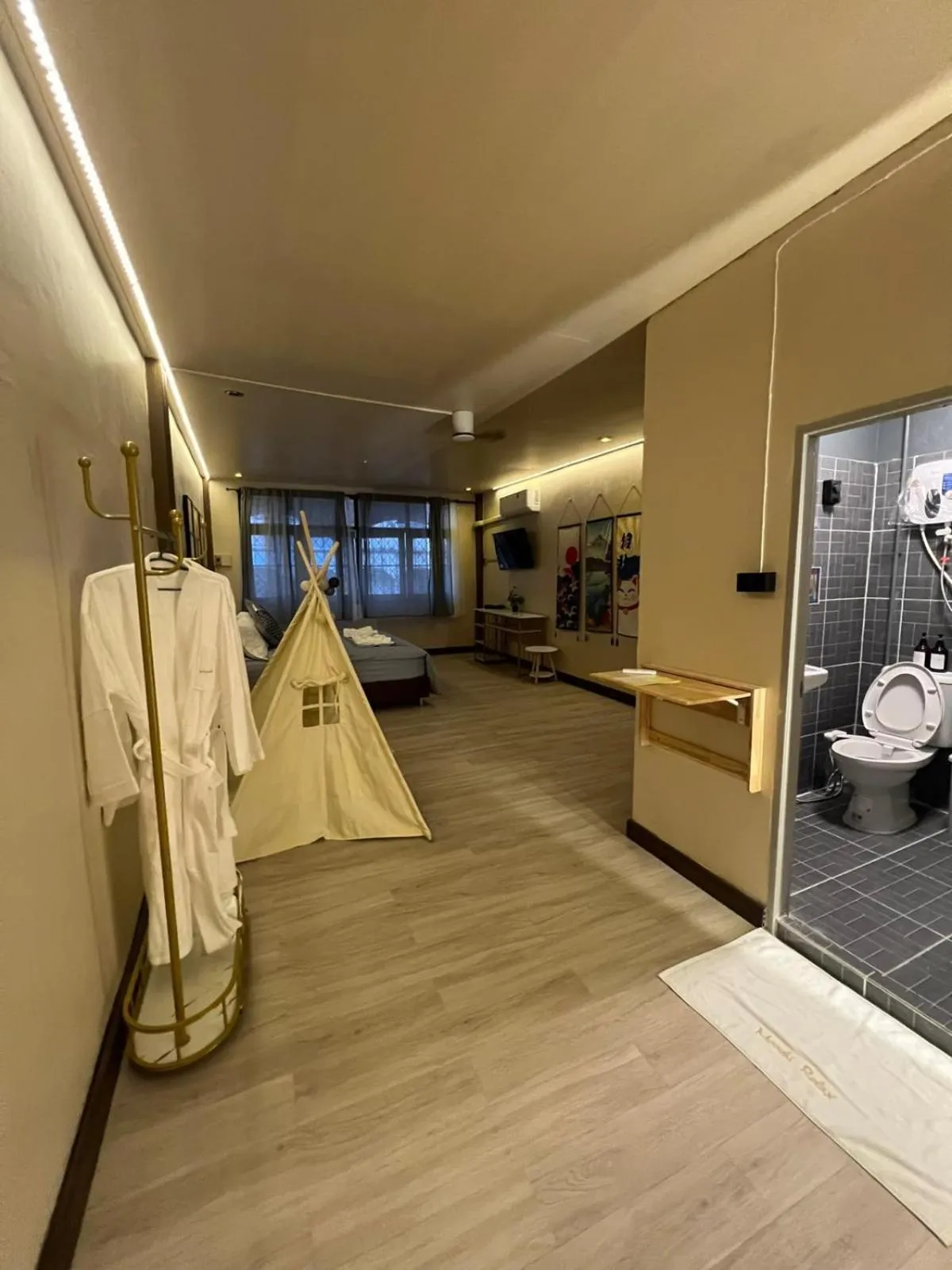 Toilet in Moochi Relax L'Assommior