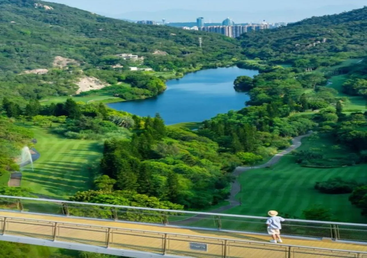 Xiamen Airport SM City Plaza Yunrui Hotel