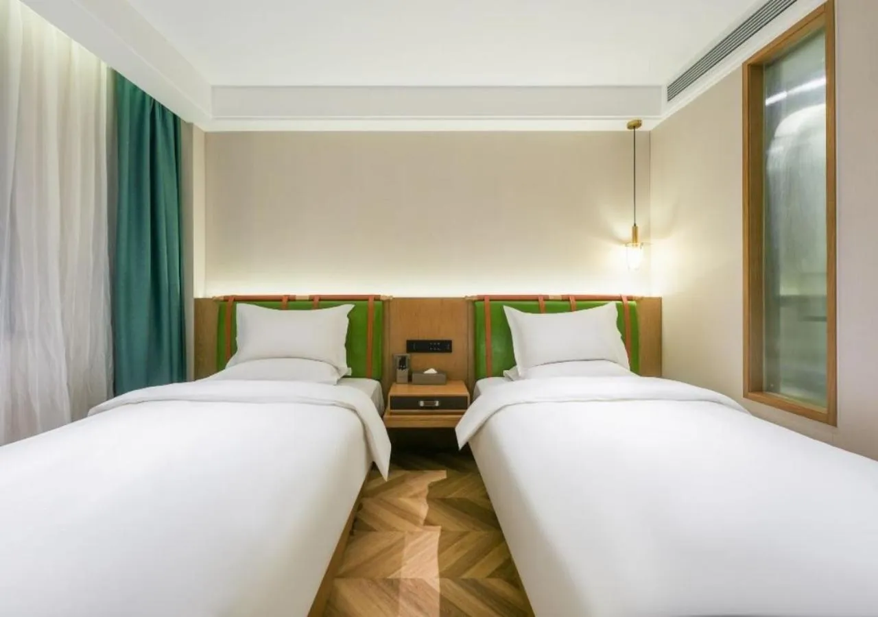 Xiamen Airport SM City Plaza Yunrui Hotel