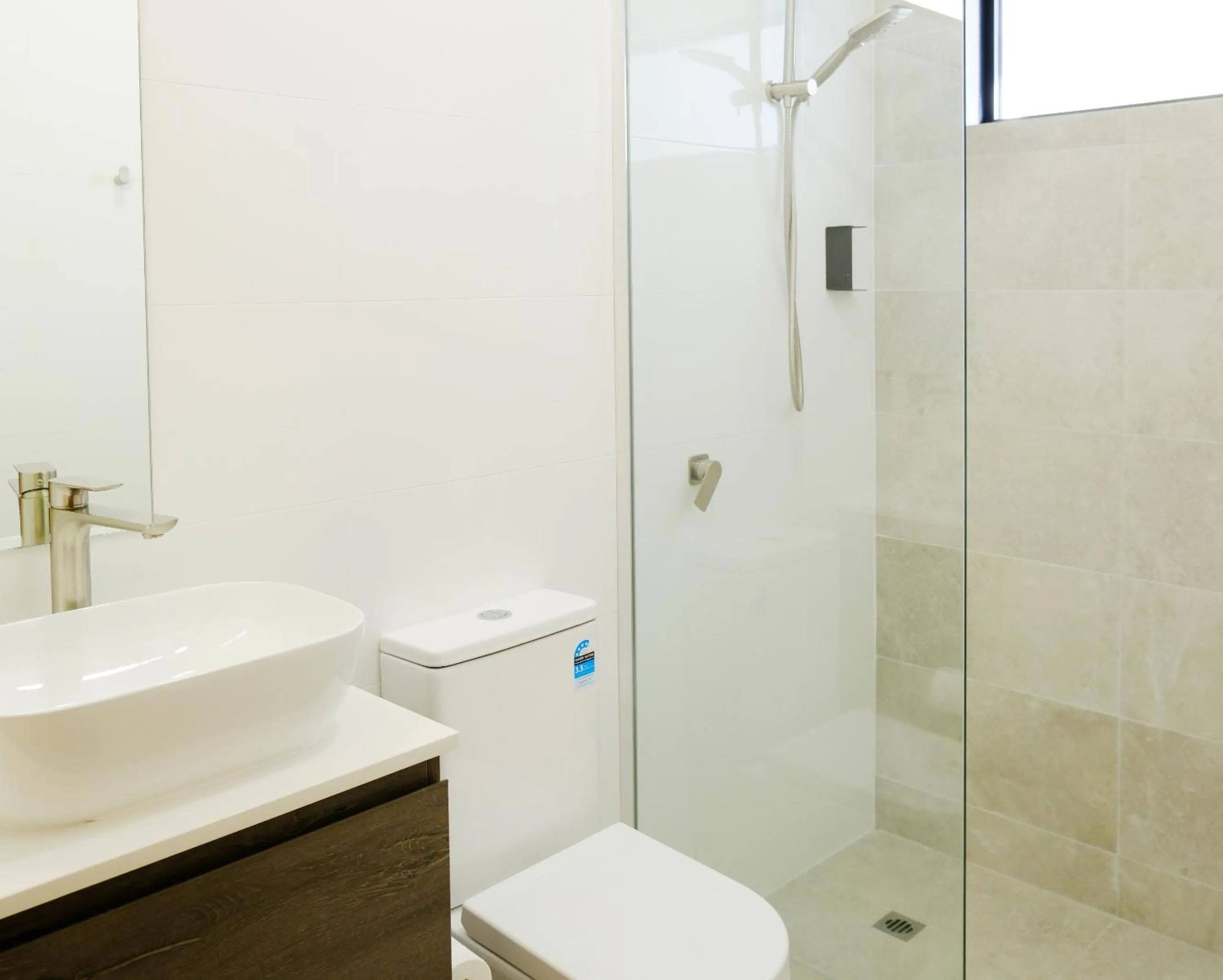 Bathroom in Gallery Hotel Manjimup