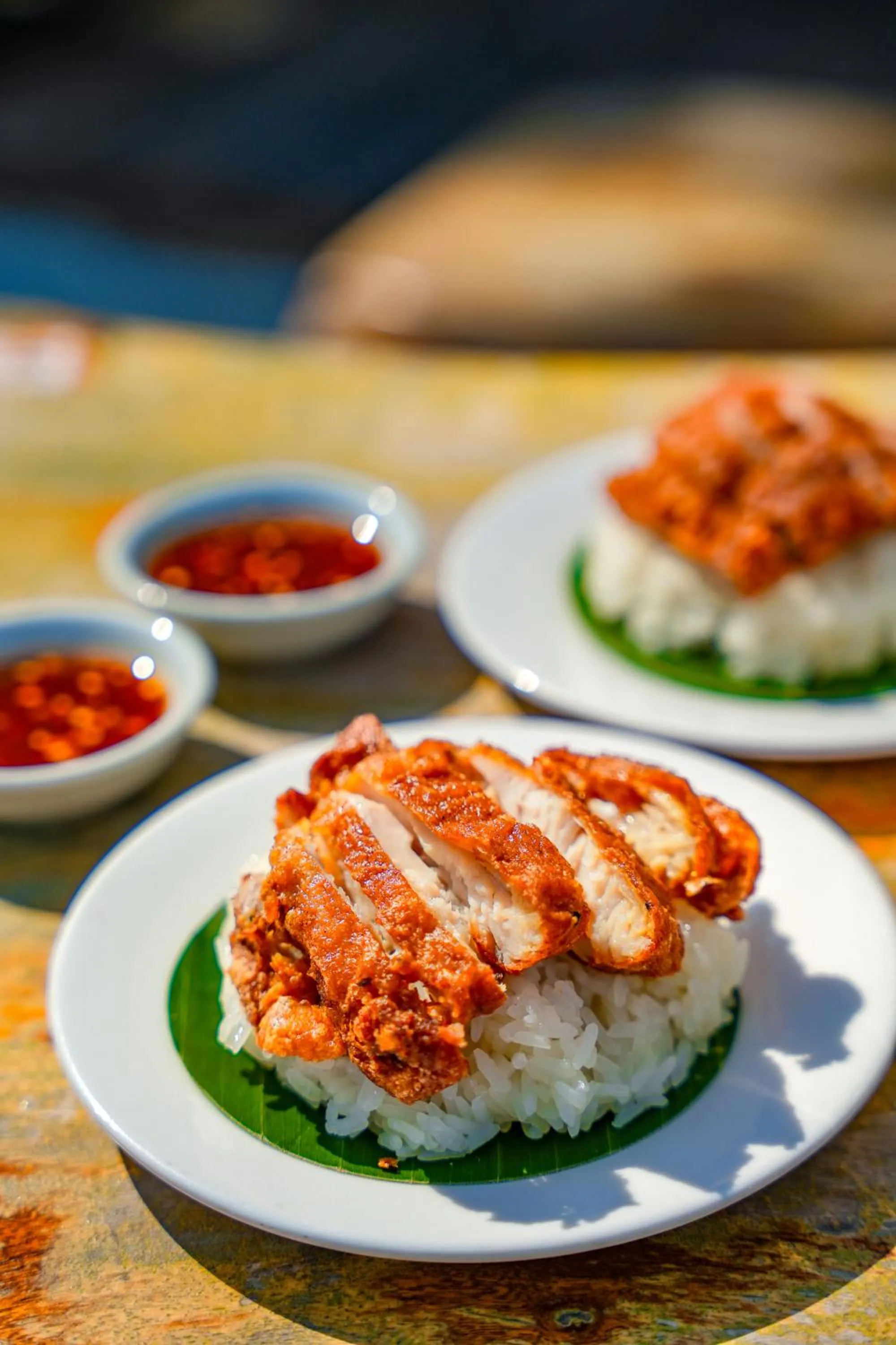 Restaurant/places to eat in Kenikar Raintree Residence Hotel