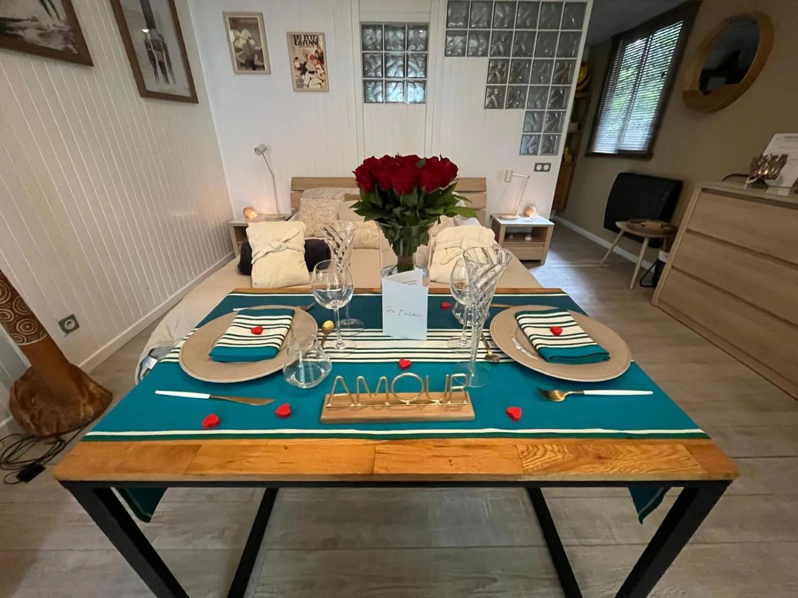 Decorative detail in MAROSENIA TTIKI - Cabanes et Spa