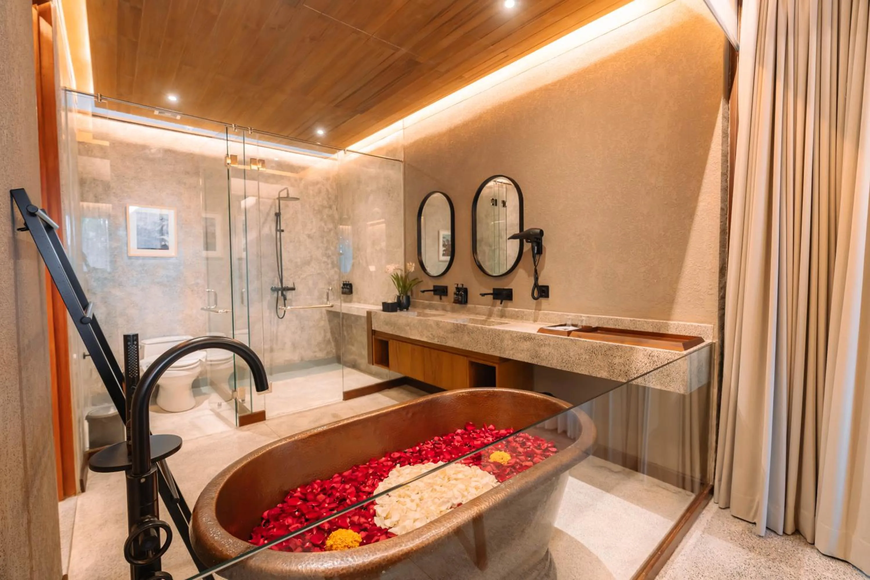 Decorative detail in The Kemilau Ubud