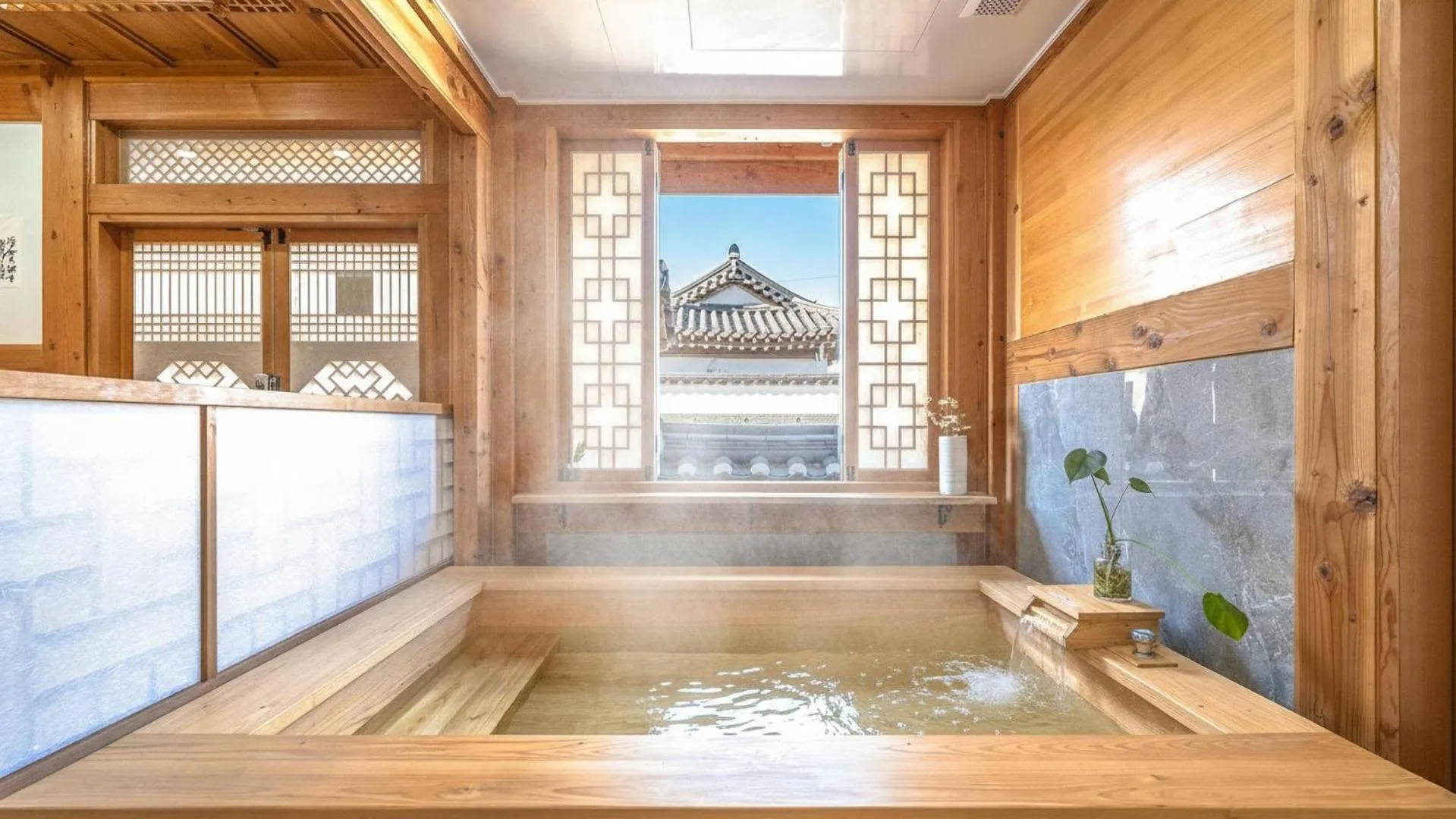 Property building in Gyeongju Hanokstay Darak