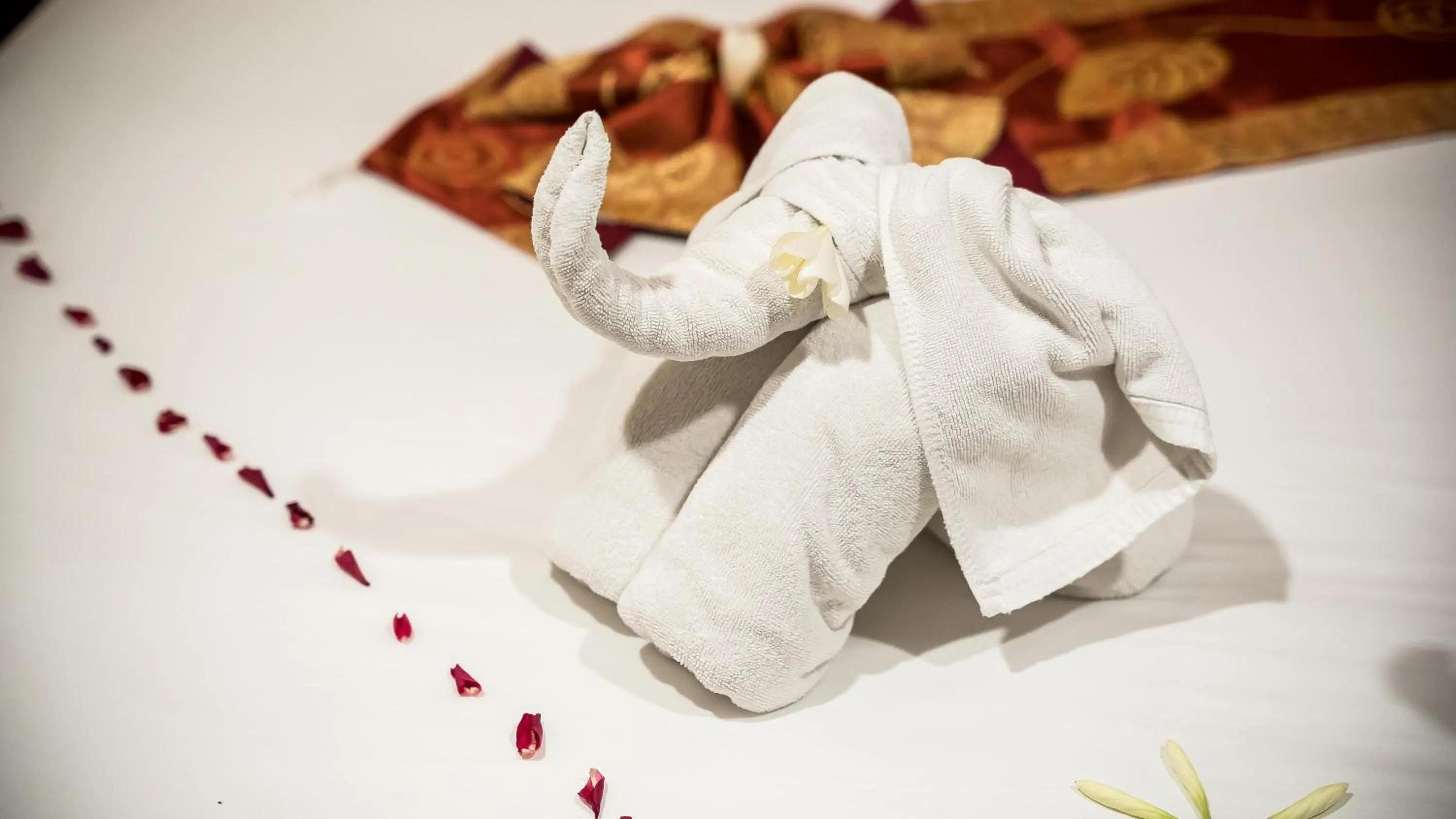 Patong Hemingways Hotel