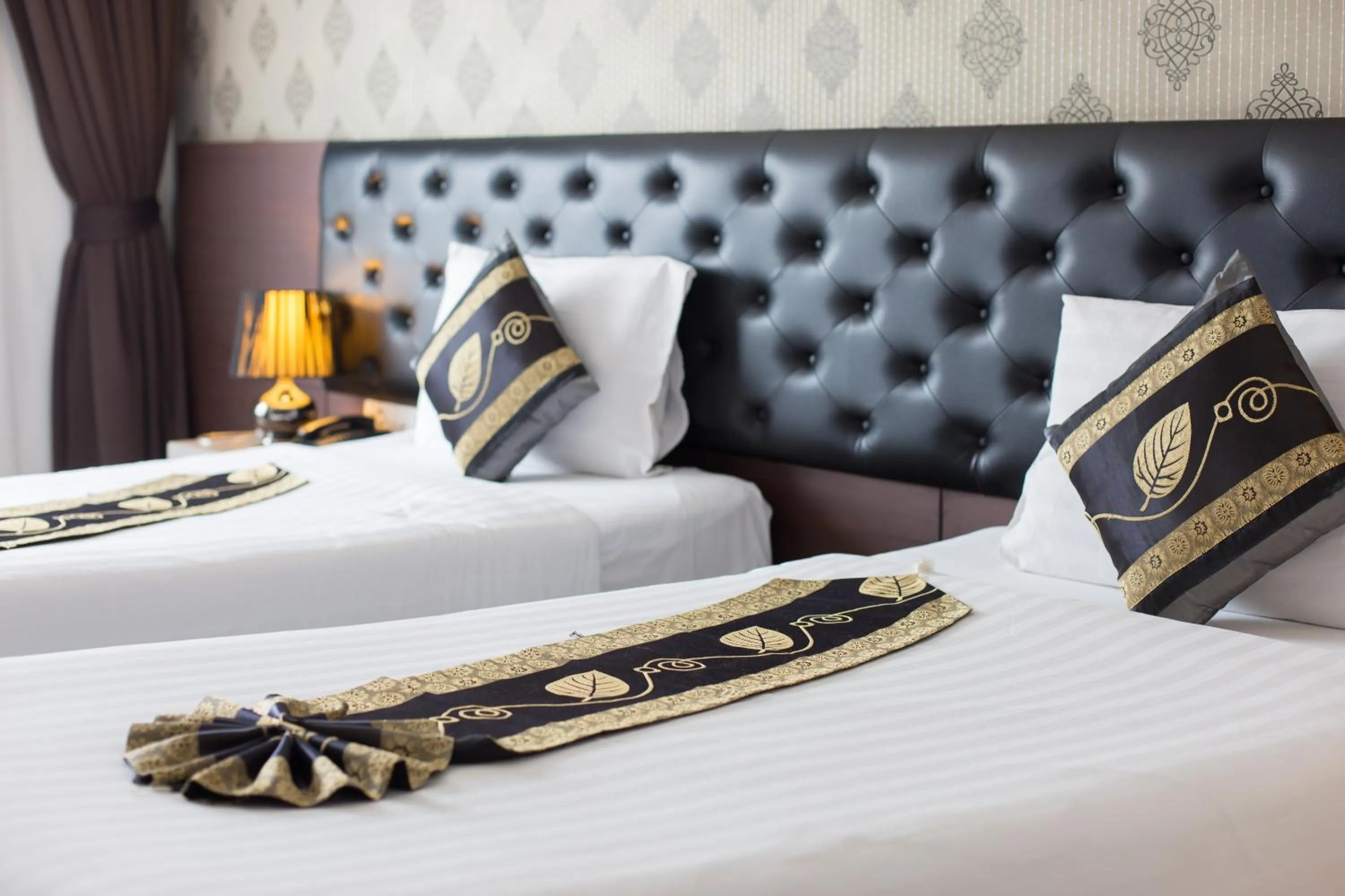 Bed in Hemingways Silk Hotel