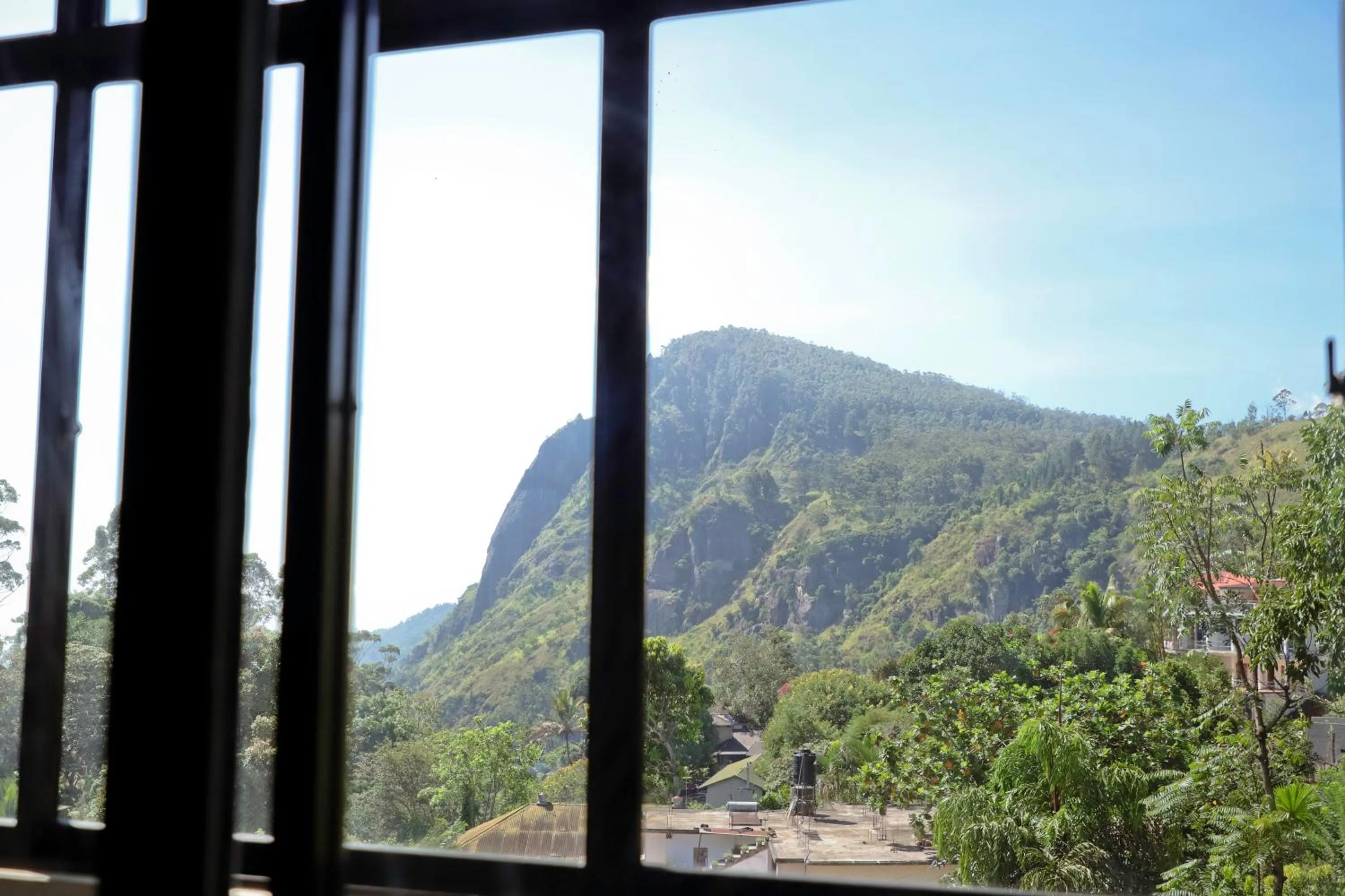 Mountain view in Oak Ray La Ella Breeze