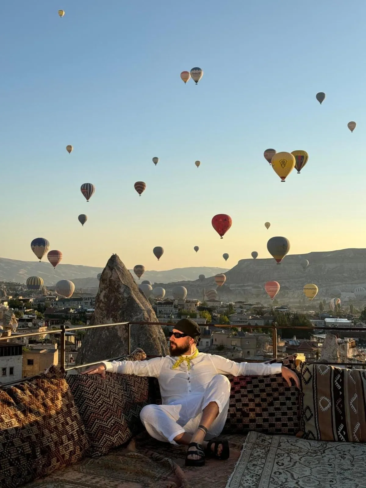 Property building in Vista Cave Hotel