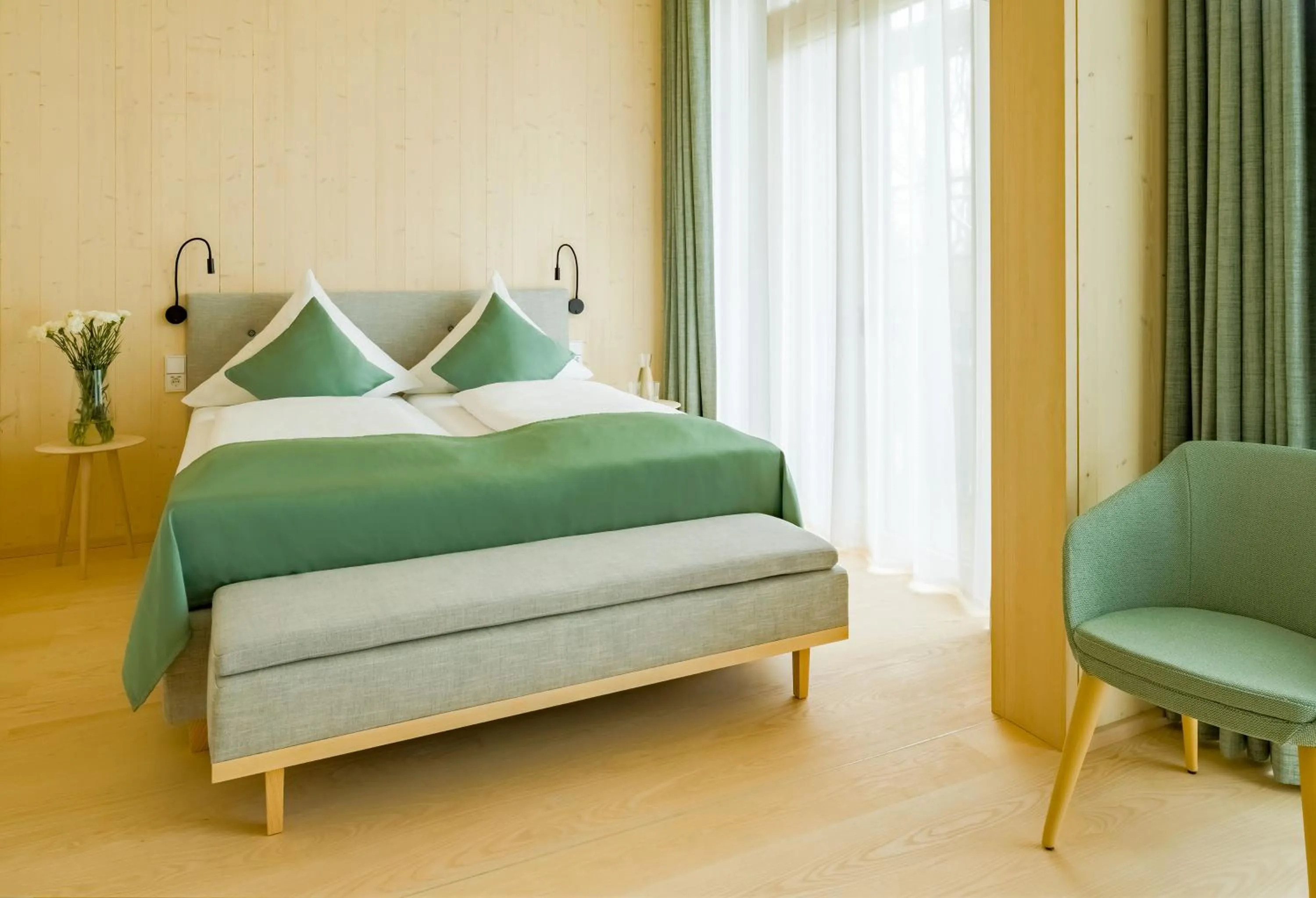 Bed in Hotel Krone Oettingen