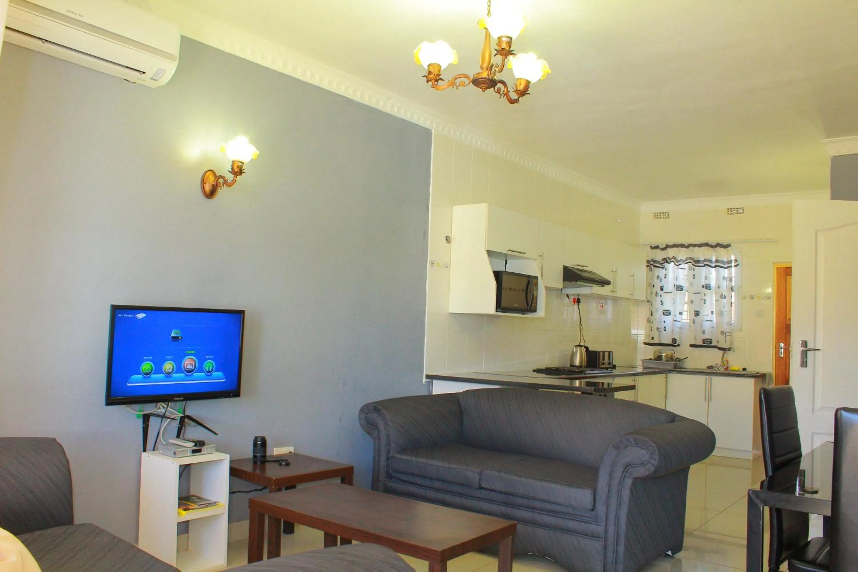 TV and multimedia in Asante Apartments