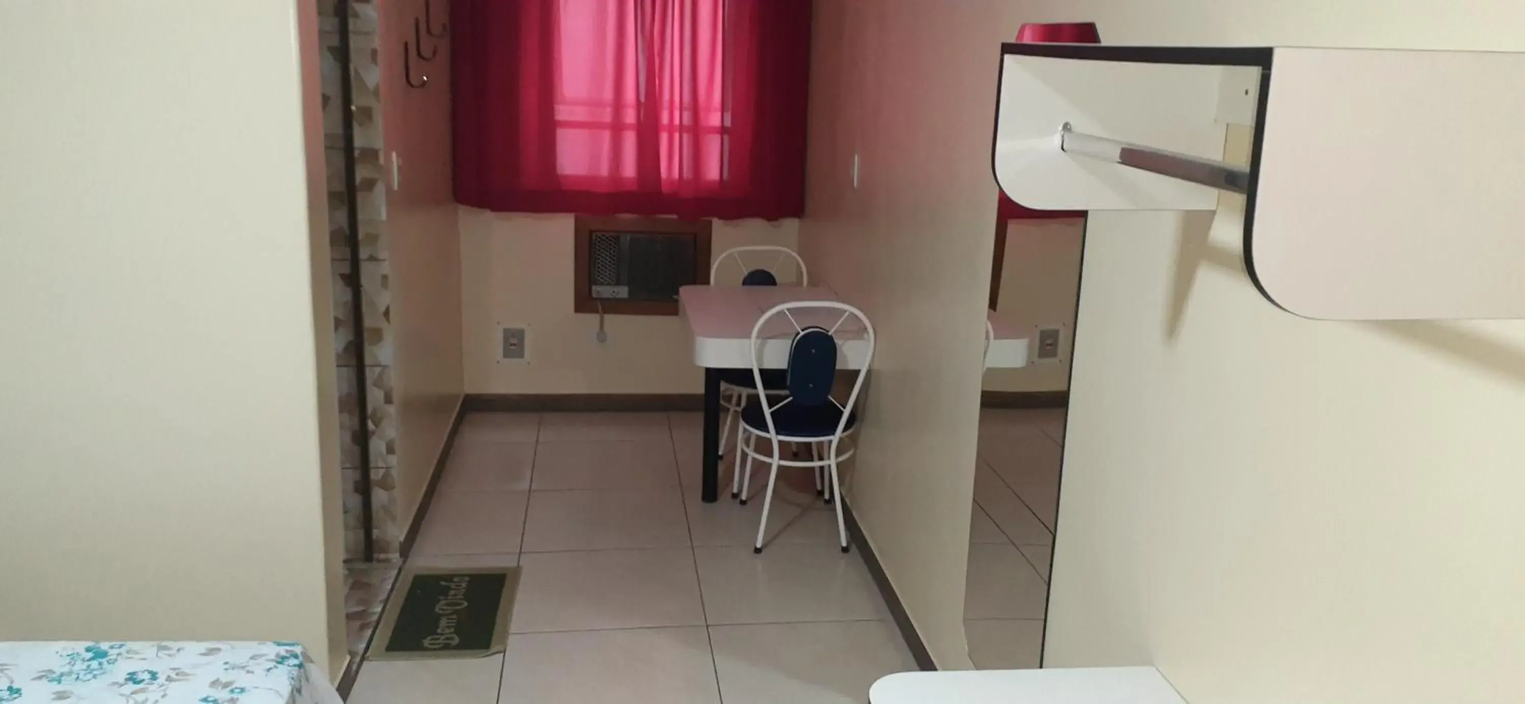 Deluxe Double Room with Bath in Charlott Hotel Deluxe Double Room with Bath in Charlott Hotel