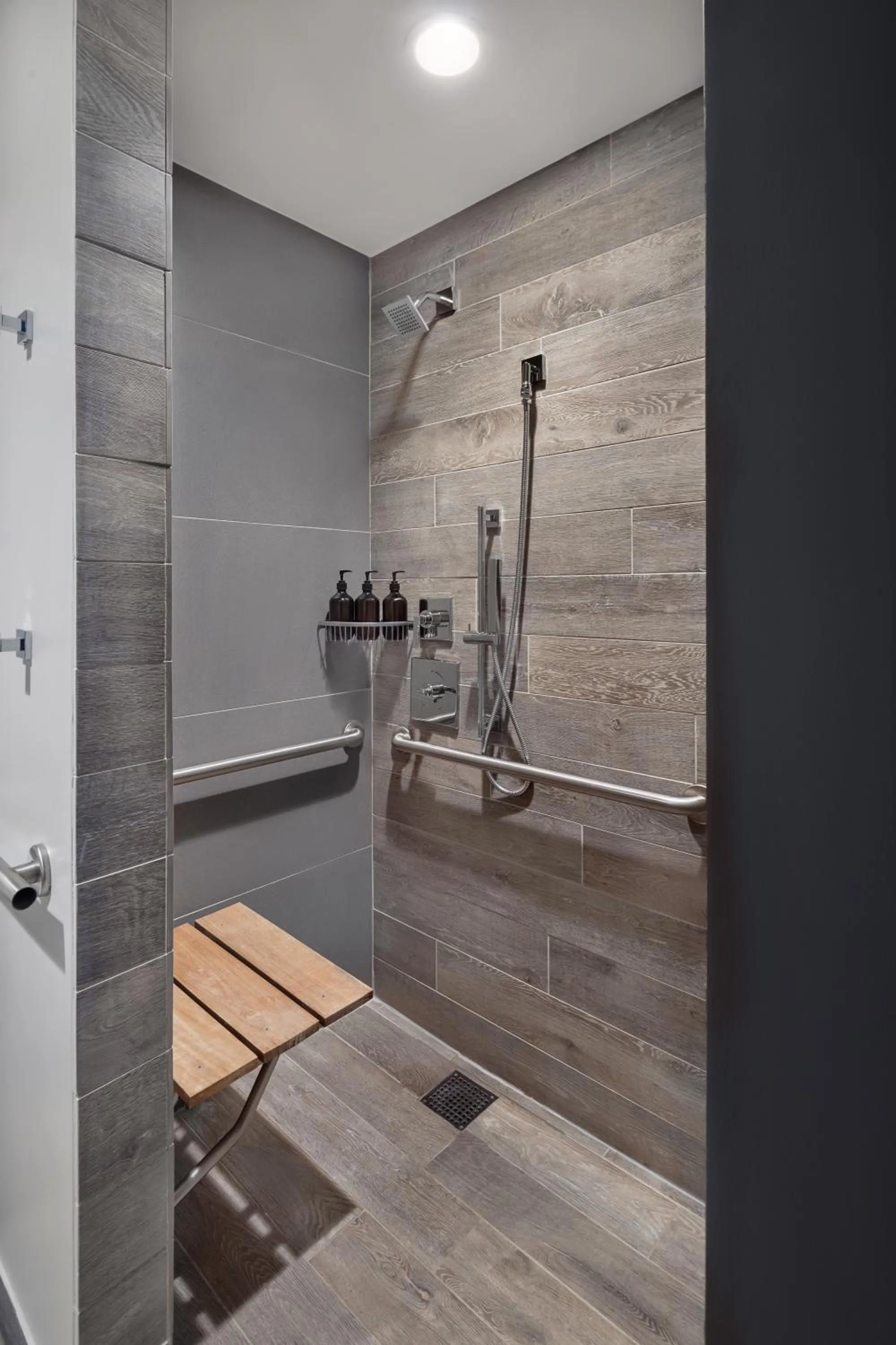 Bathroom in Hotel Van Zandt