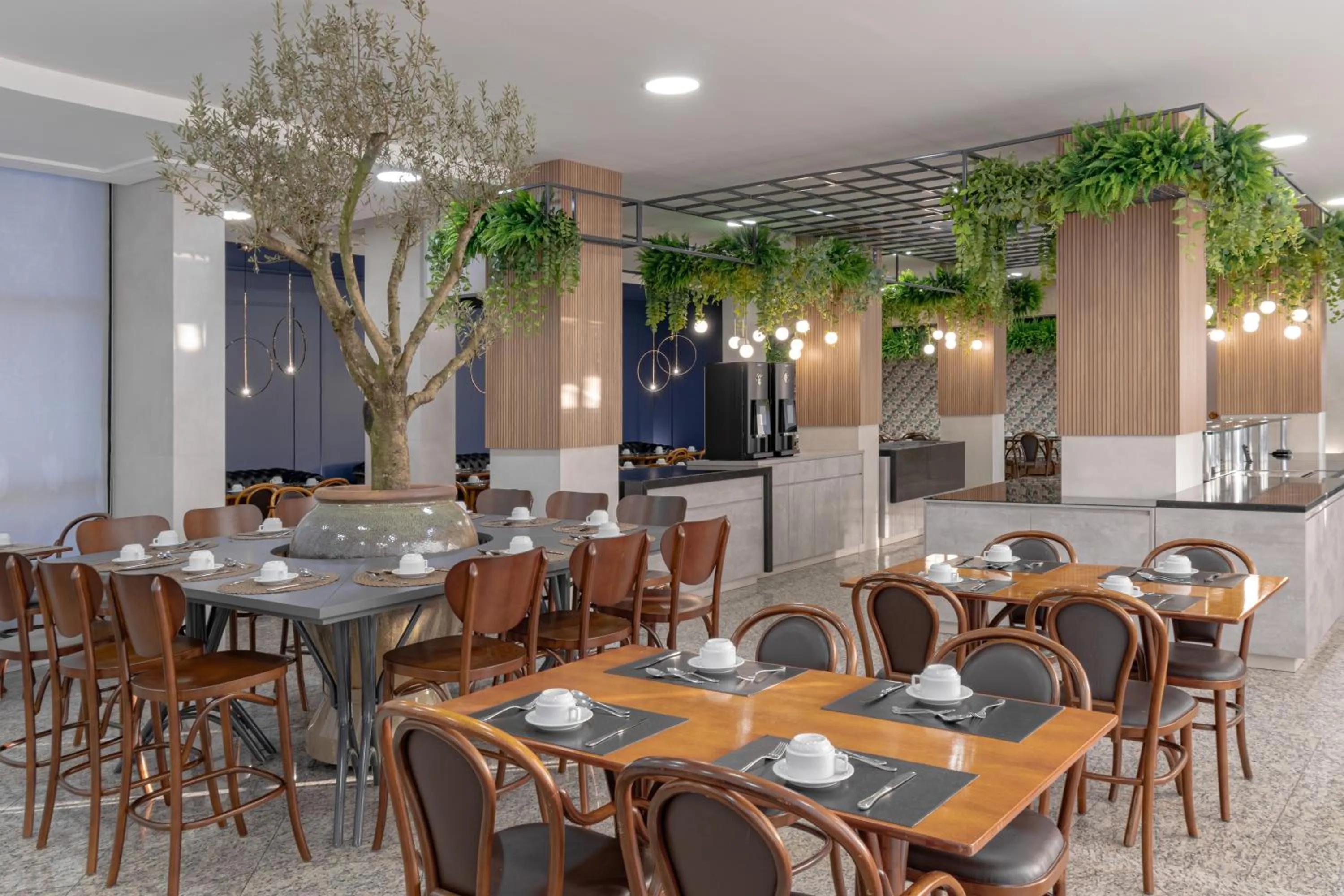 Restaurant/places to eat in Mogano Premium Hotel - ELETROPOSTO