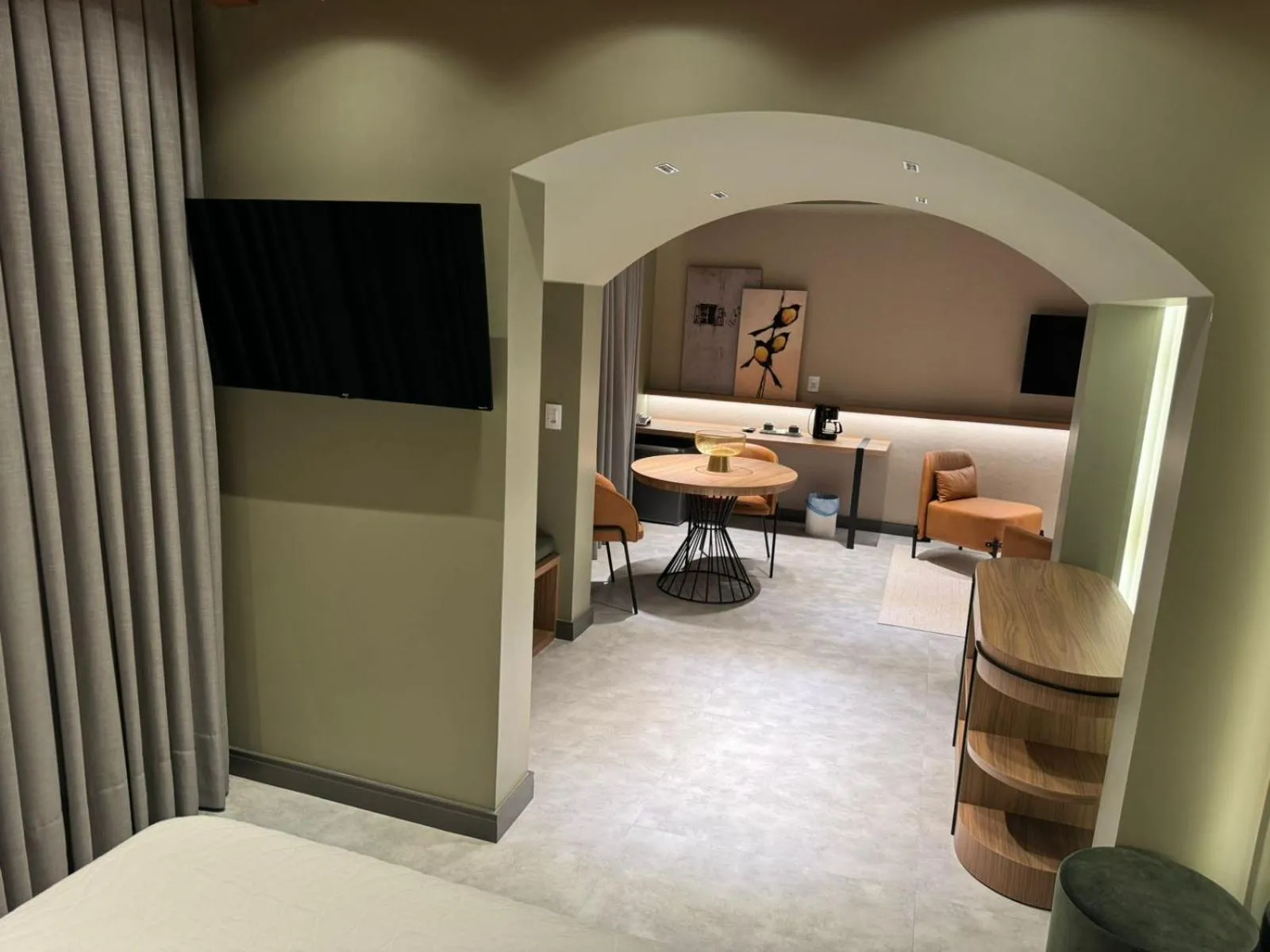 Living room in Mogano Premium Hotel - ELETROPOSTO