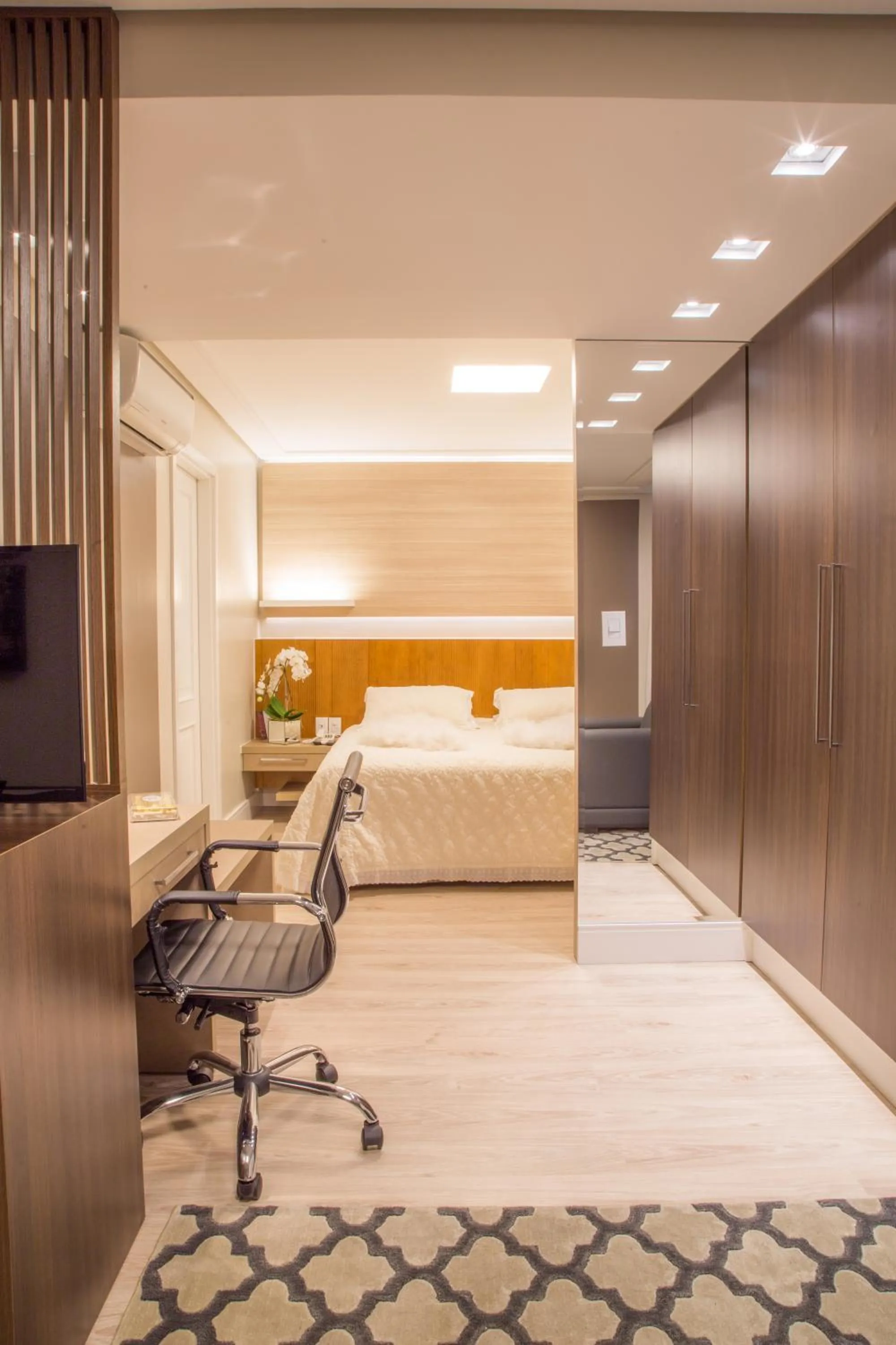 Photo of the whole room in Mogano Premium Hotel - ELETROPOSTO