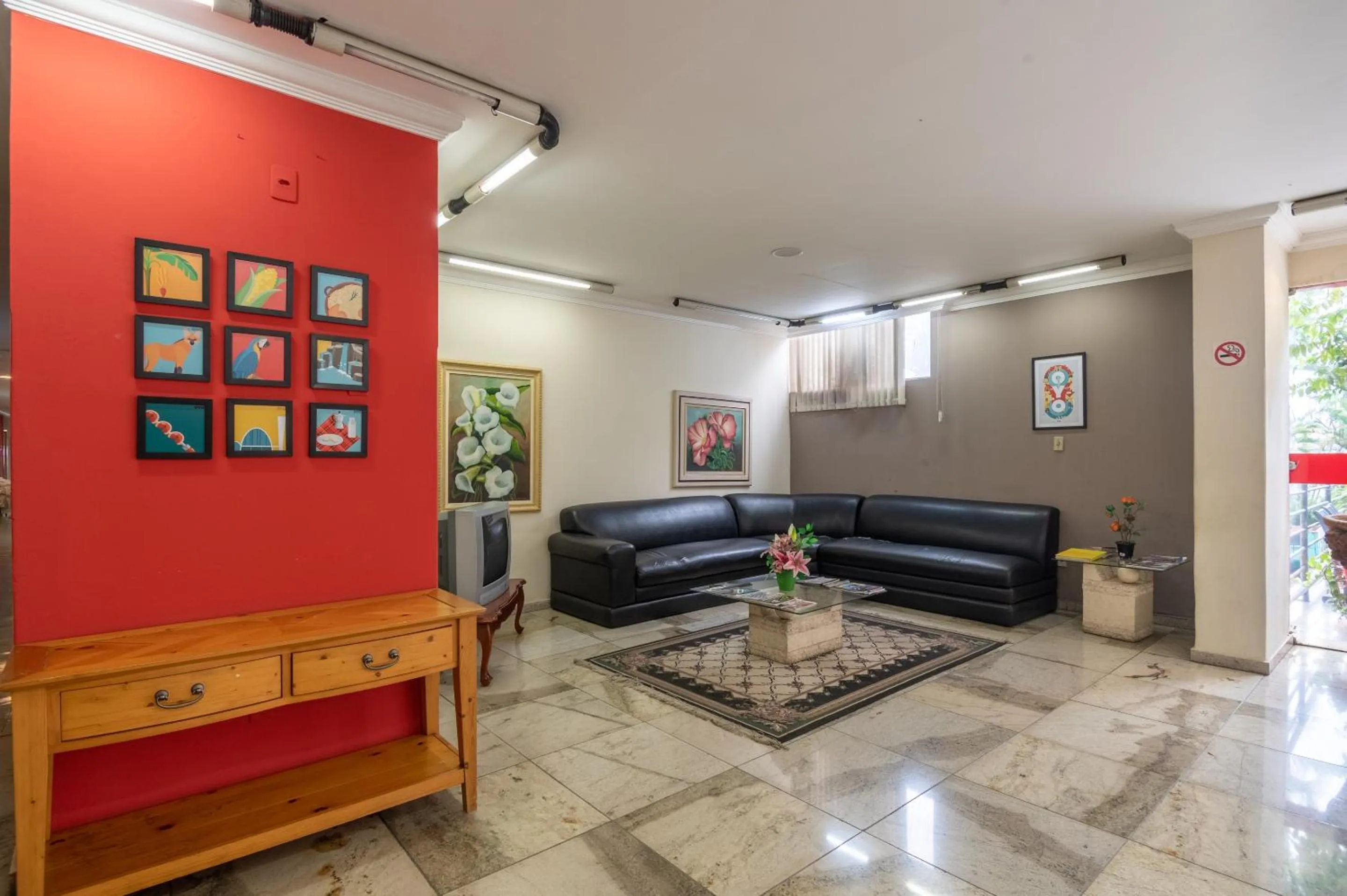 Lobby or reception in OYO Hotel L'Espace - Jaraguá Belo Horizonte
