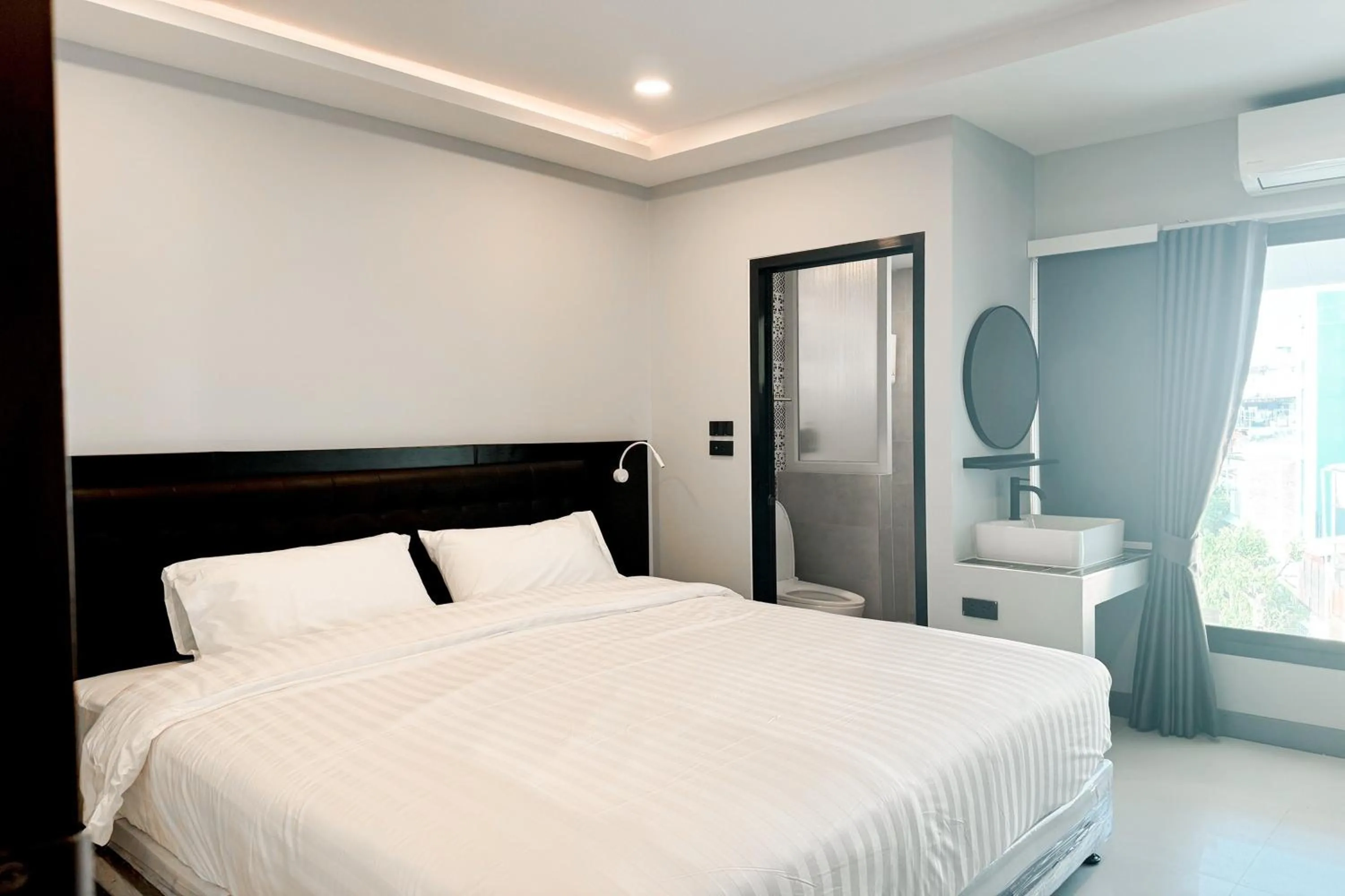 Bedroom, Bed in Smith Hotel