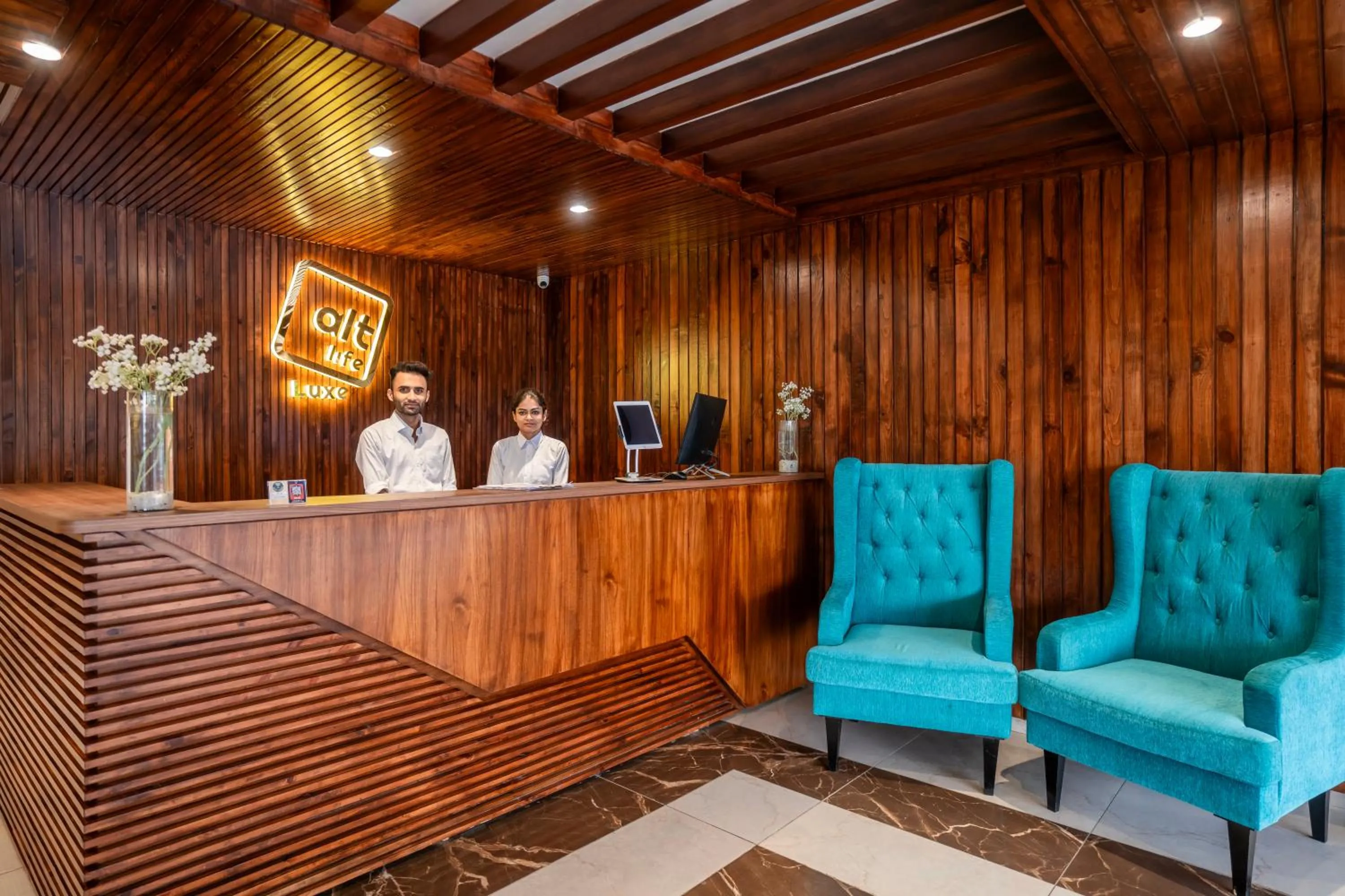 Lobby or reception in Alt Life Luxe - Himalayan Crown - Dharamkot Mcleodganj