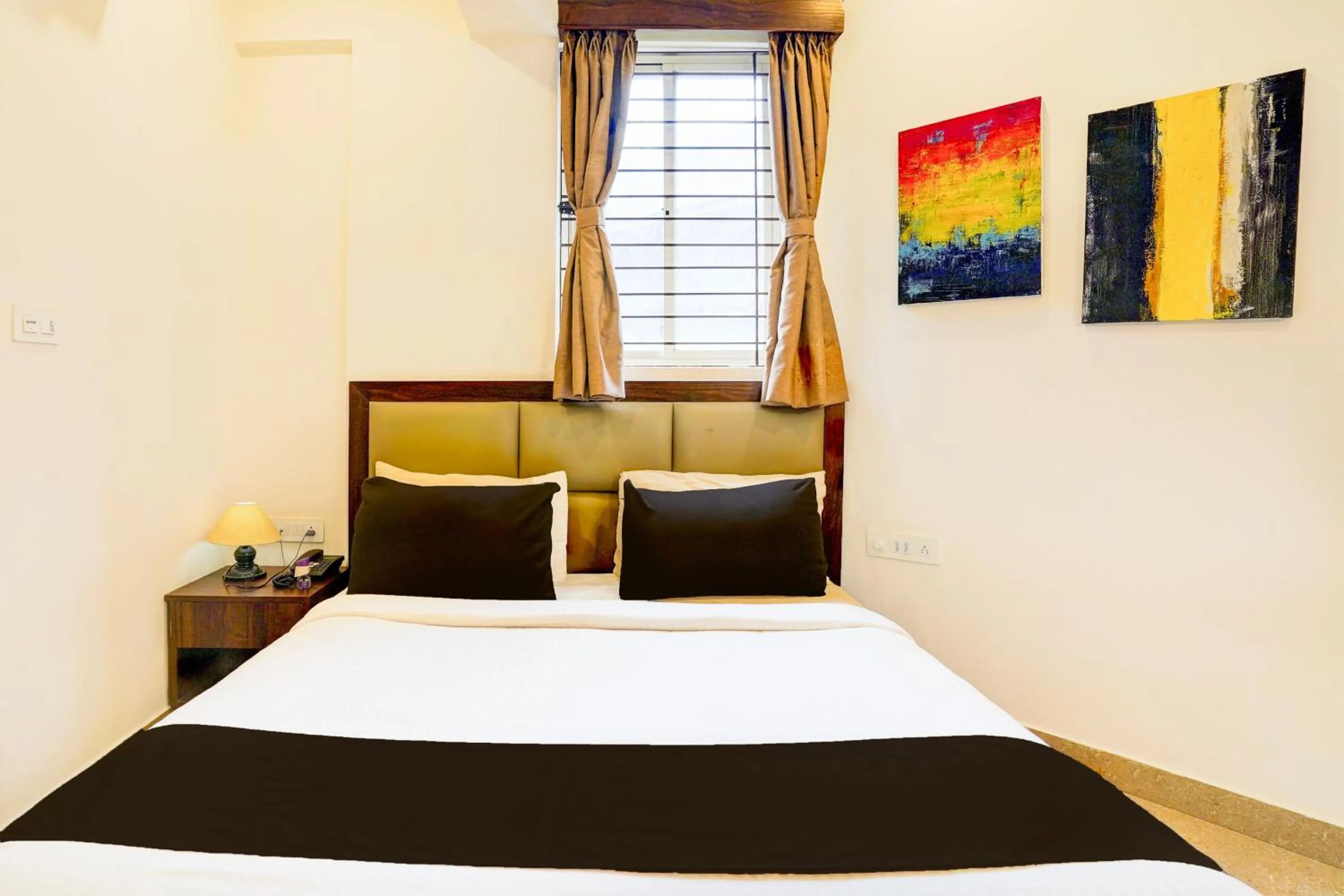 Bedroom, Bed in Hotel O Coastal Grand Hotel and Resorts