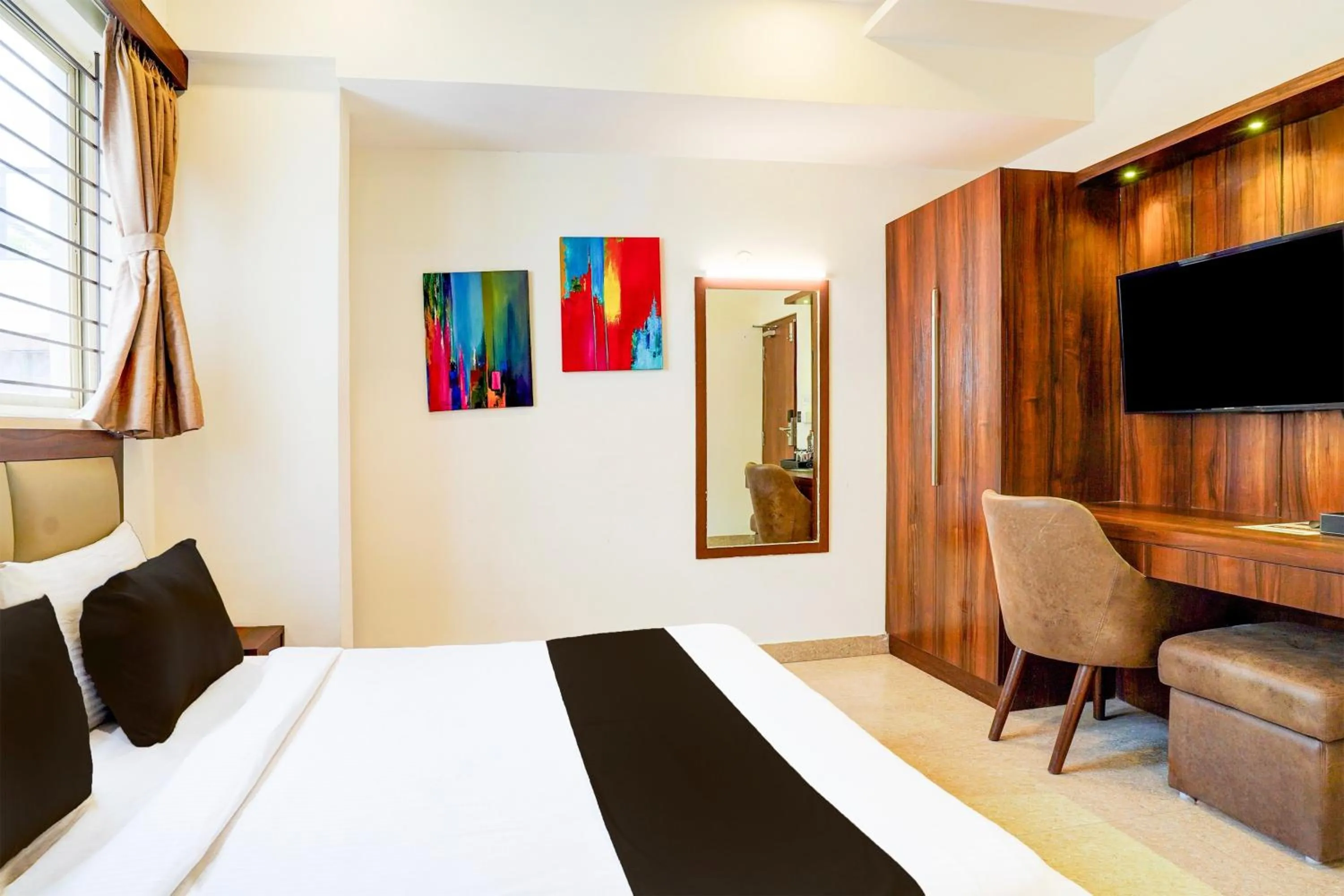 Bedroom, Bed in Super Hotel O Coastal Grand Hotel and Resorts