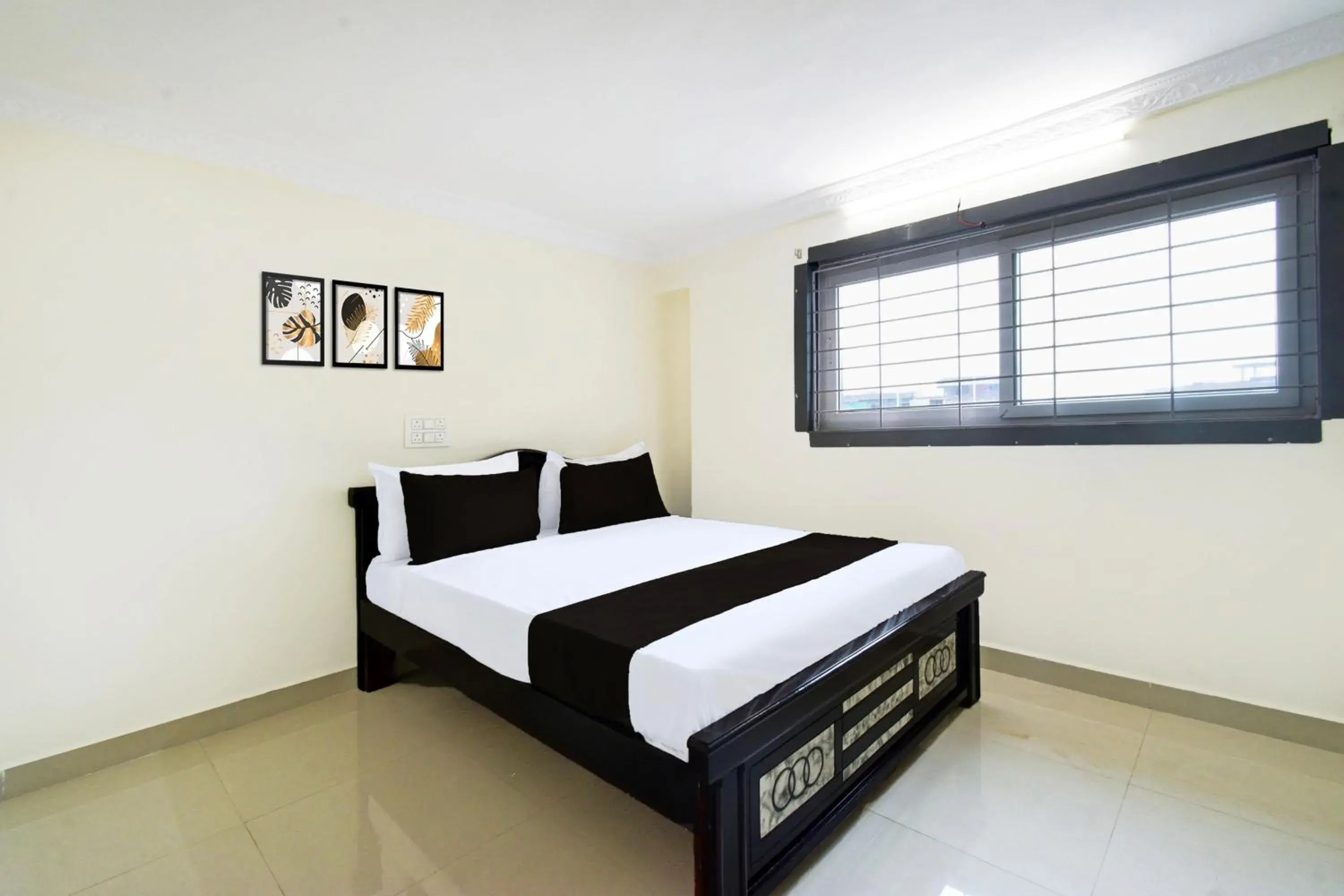 Hotel O RKS Nearby Narsingi, Kokapet, and Neknampur Hotel O RKS Nearby Narsingi, Kokapet, and Neknampur