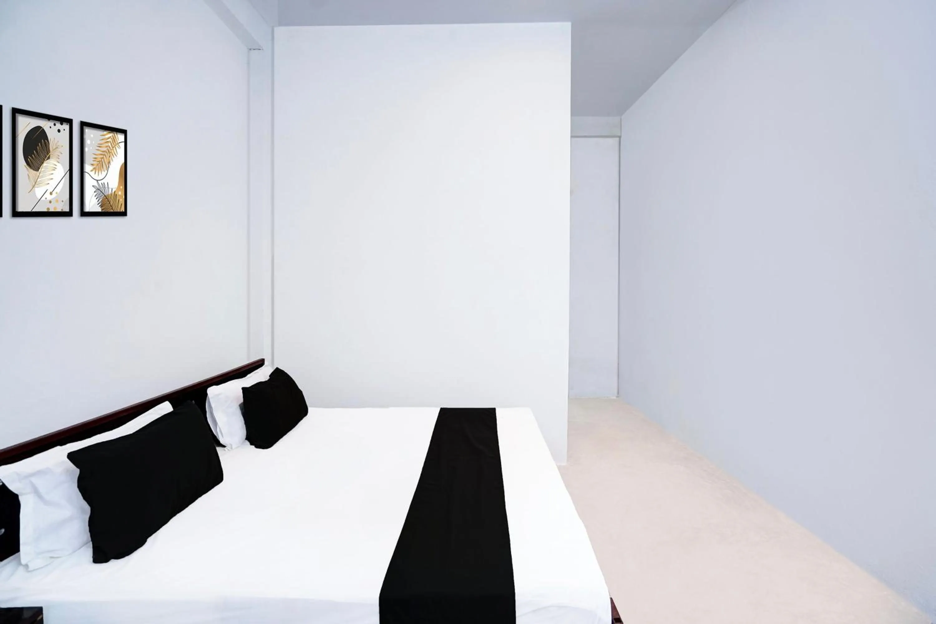 Bedroom, Bed in SPOT ON by OYO Hotel Lakshya Ghatampur